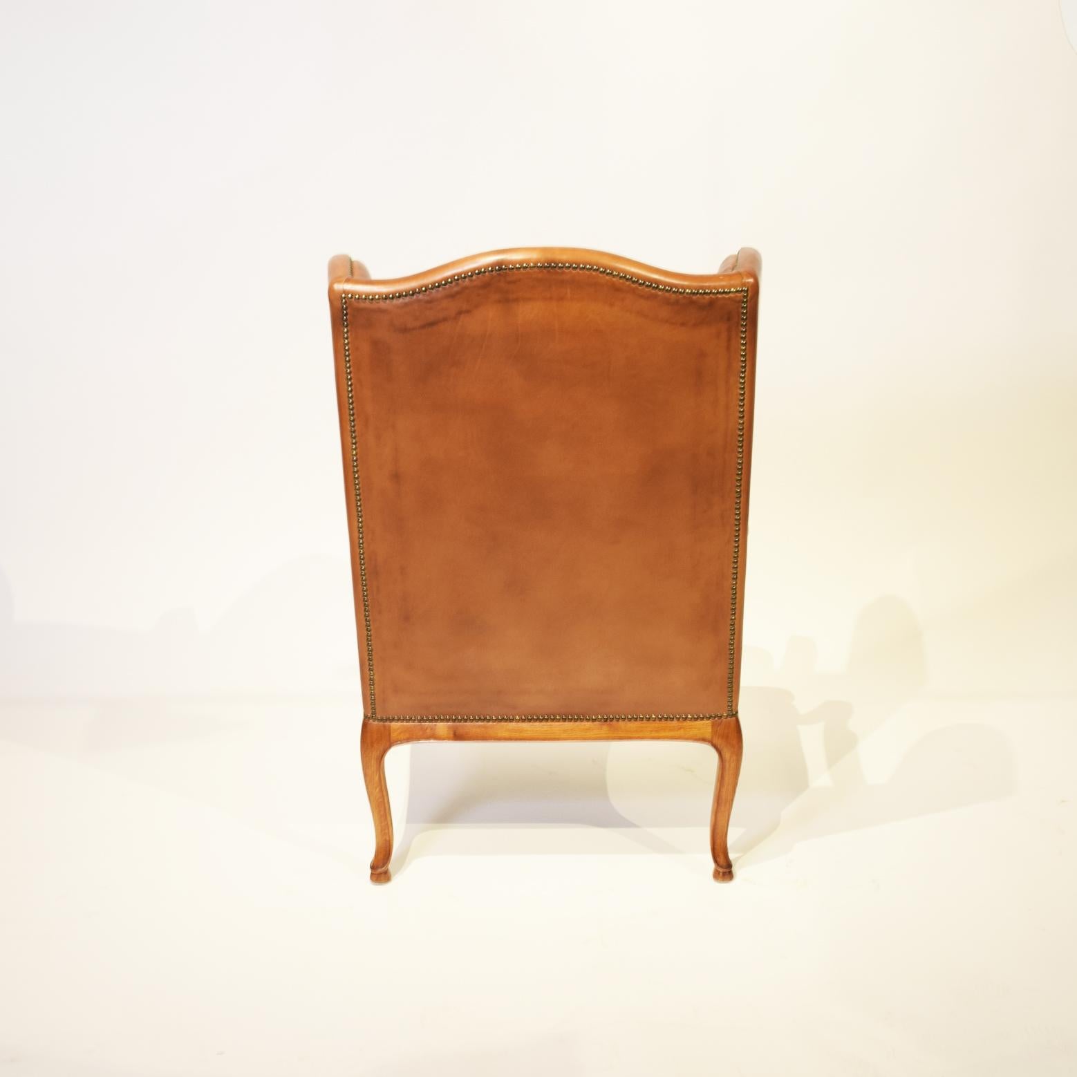 Scandinavian Modern Rare Pair of Leather Bergere Chairs by Frits Henningsen, 1950s For Sale
