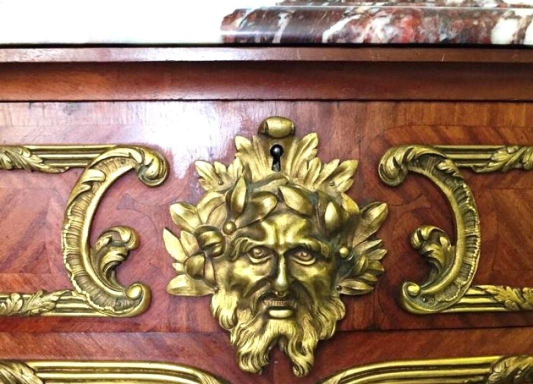 Rara coppia di Luigi XVI  armadietti laterali in stile Joseph Zwiener in vendita 1