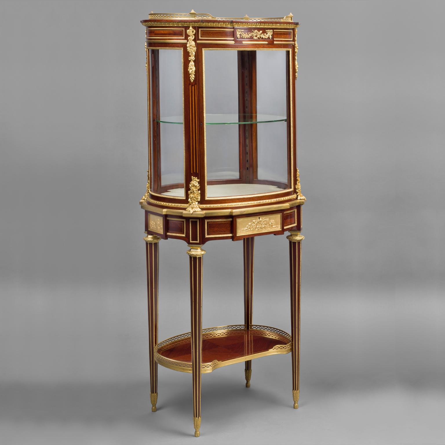 French Rare Pair of Louis XVI Style Vitrines de Milieu by Paul Sormani, circa 1870 For Sale