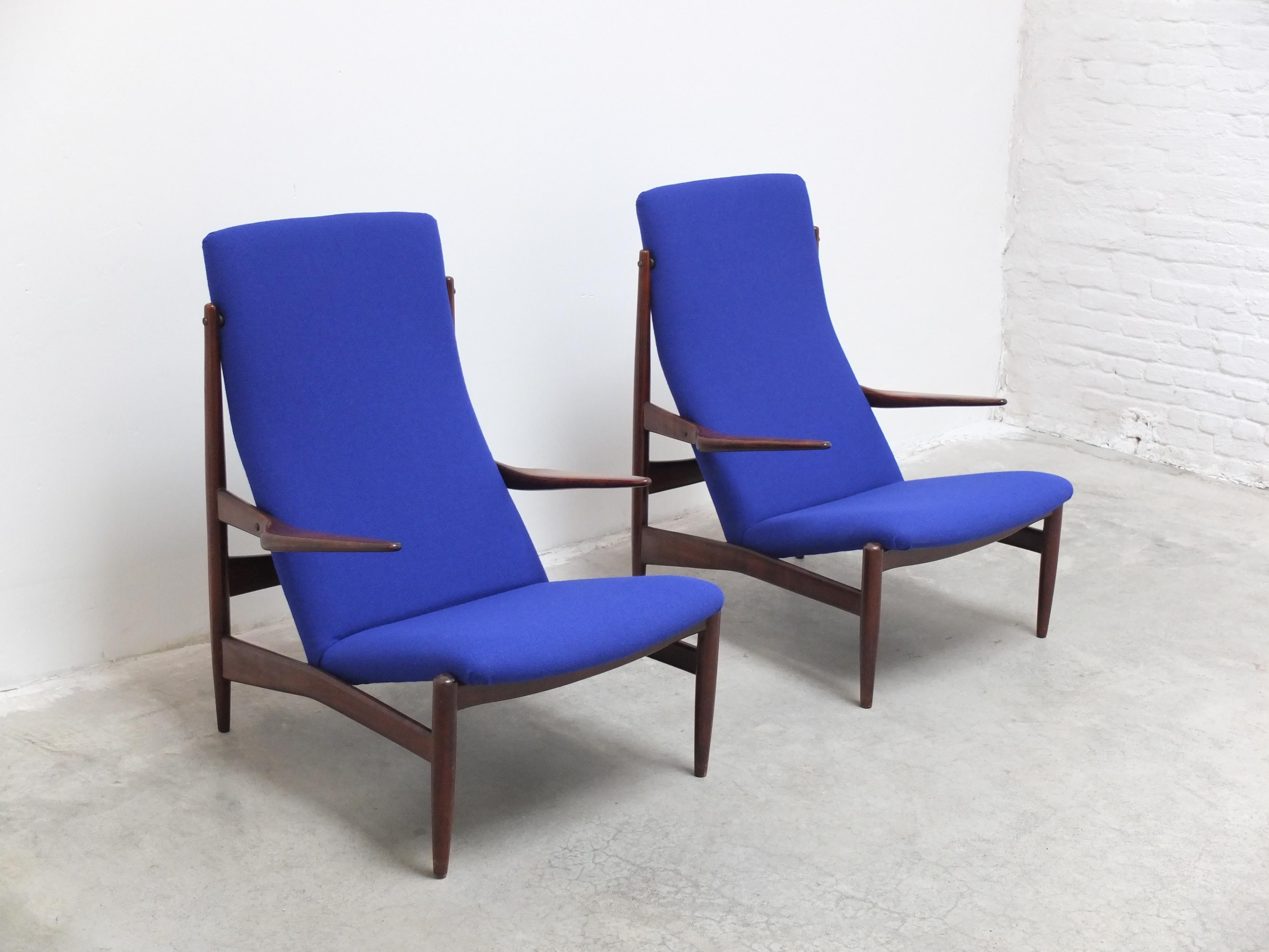 Laiton Rare paire de chaises longues d'Alfred Hendrickx pour Belform, années 1950 en vente