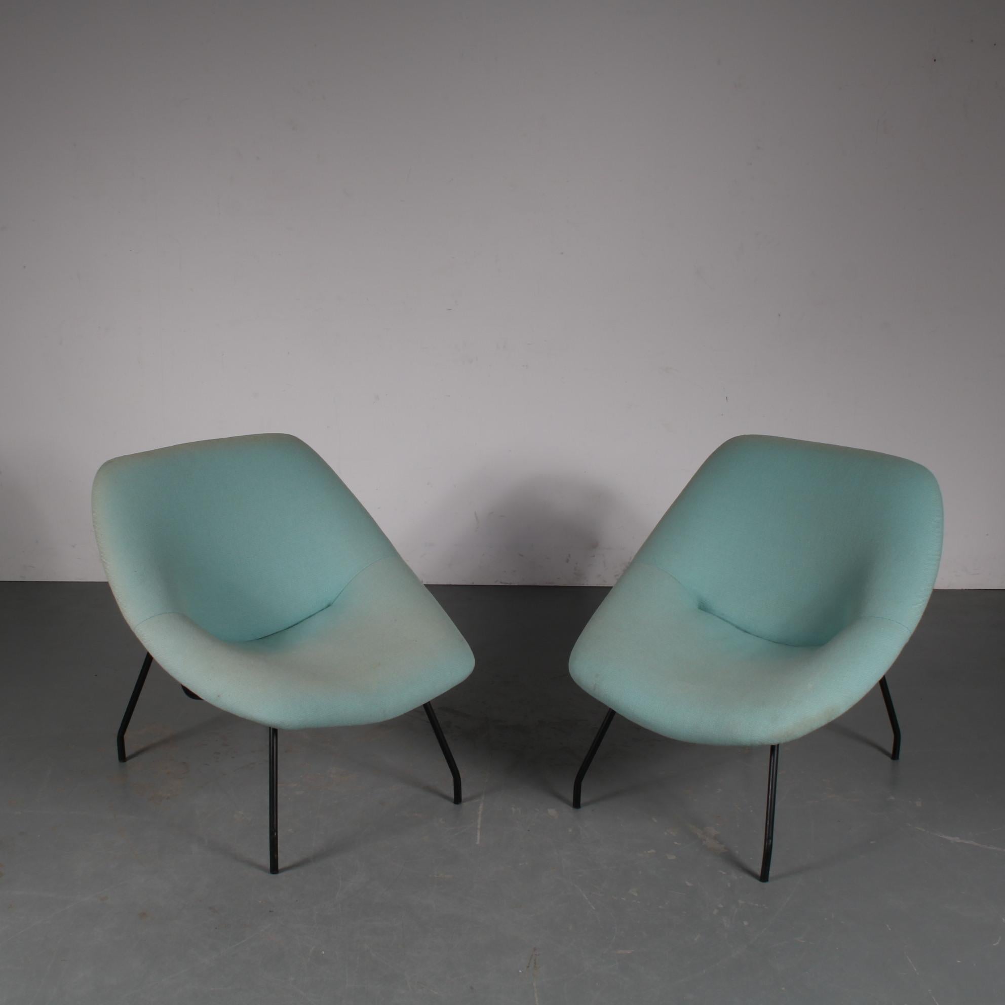 French Rare Pair of Lounge Chairs by GAR, France, 1950