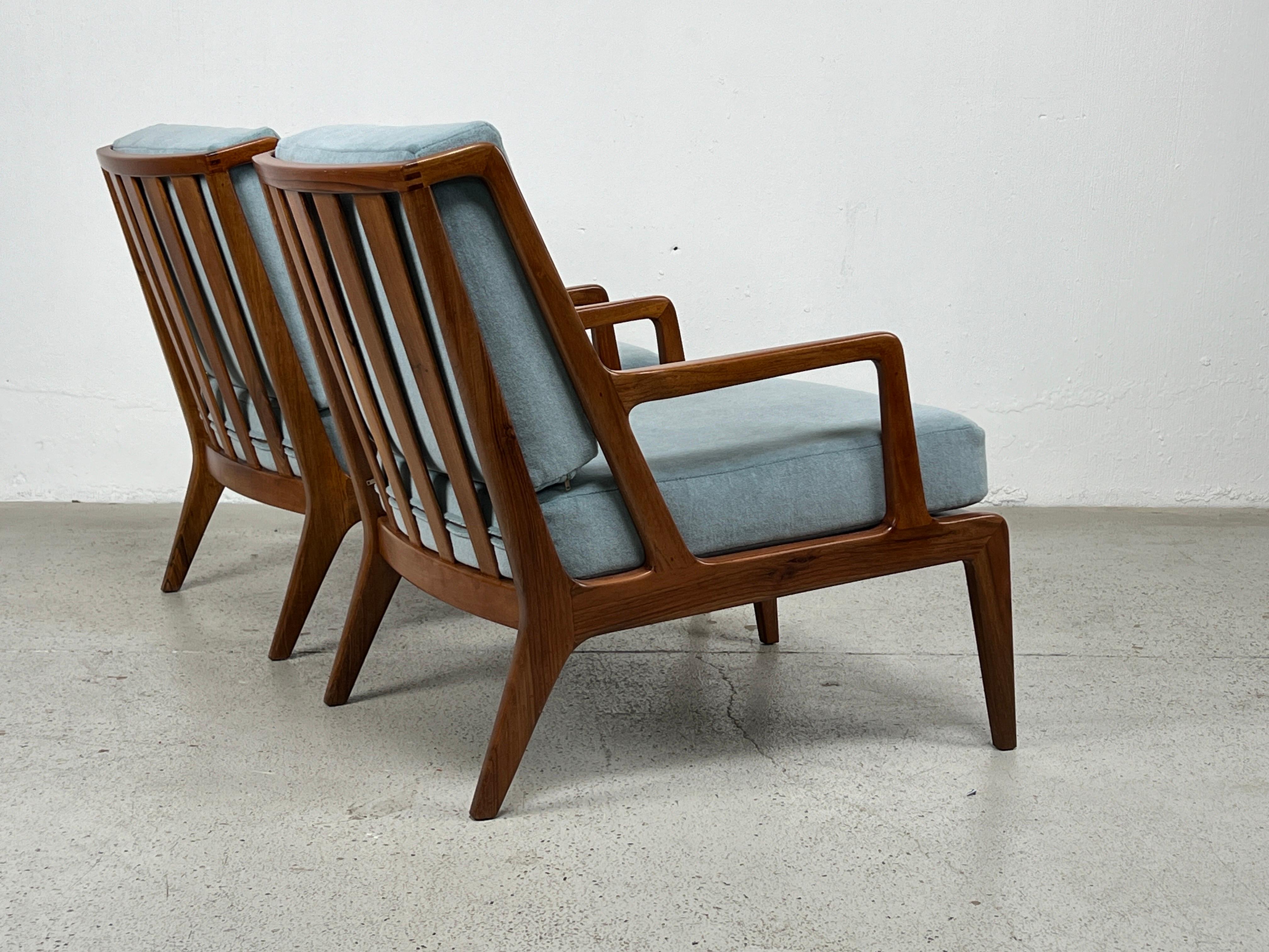 Rare Pair of Lounge Chairs by Singer and Sons  For Sale 5