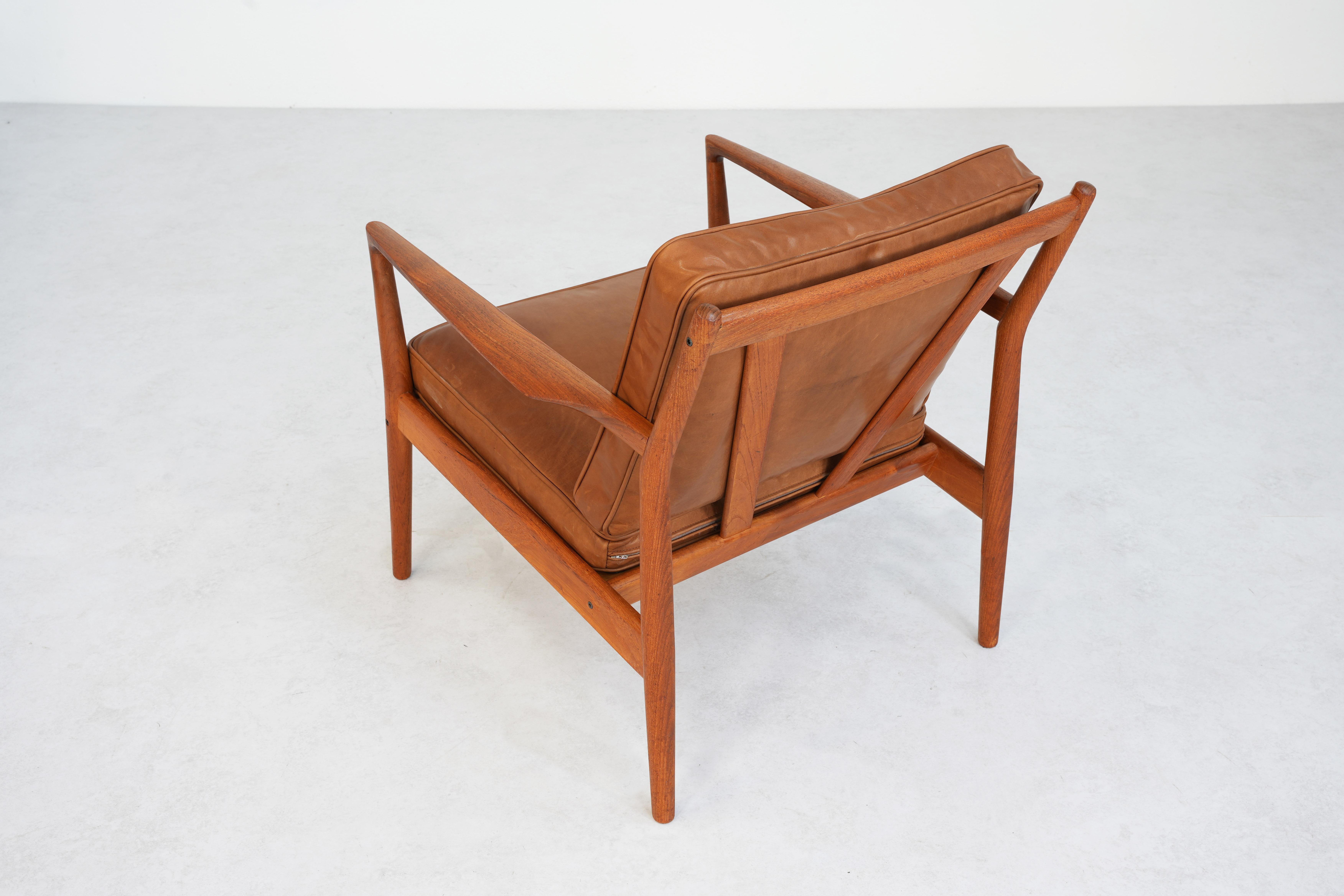 Rare Pair of Lounge Chairs by Steffen Syrach-Larsen for Børge Jensen For Sale 5