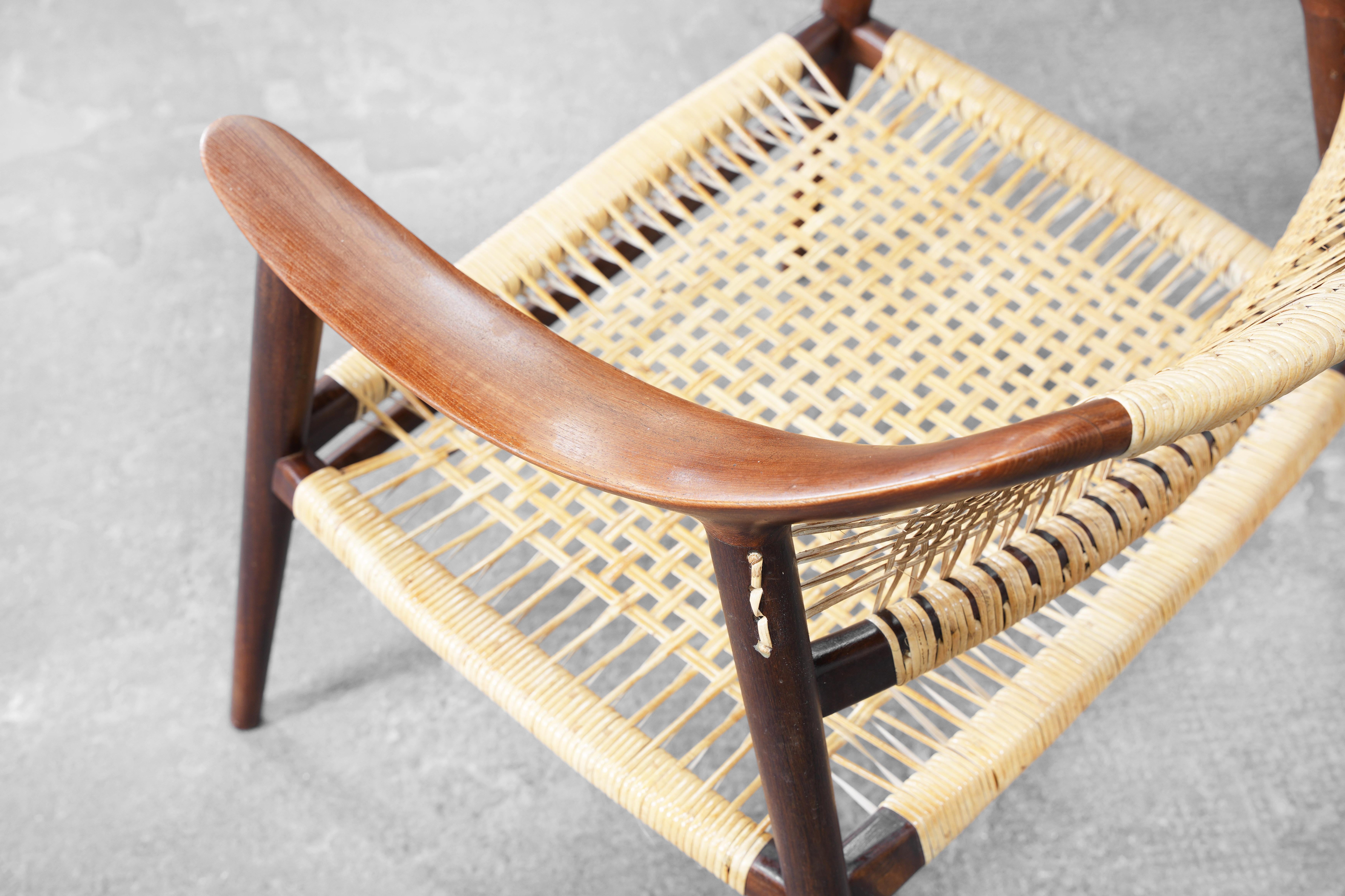 Milieu du XXe siècle Rare paire de fauteuils de salon par Rastad & Relling Mod. Bambi, Norvège en vente