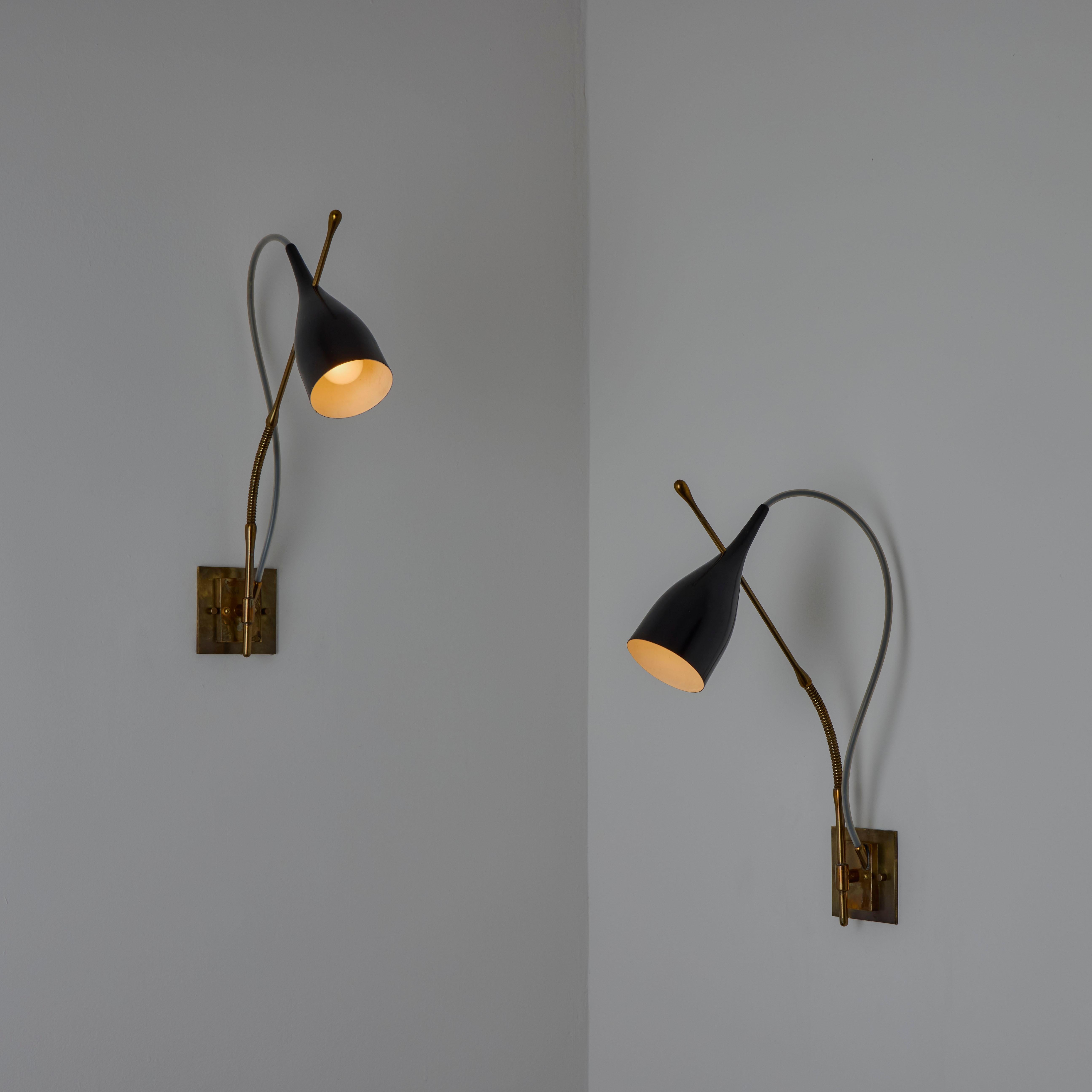 Rare Pair of 'Lucinella' Wall Lights by Angelo Lelii for Arredoluce en venta 2