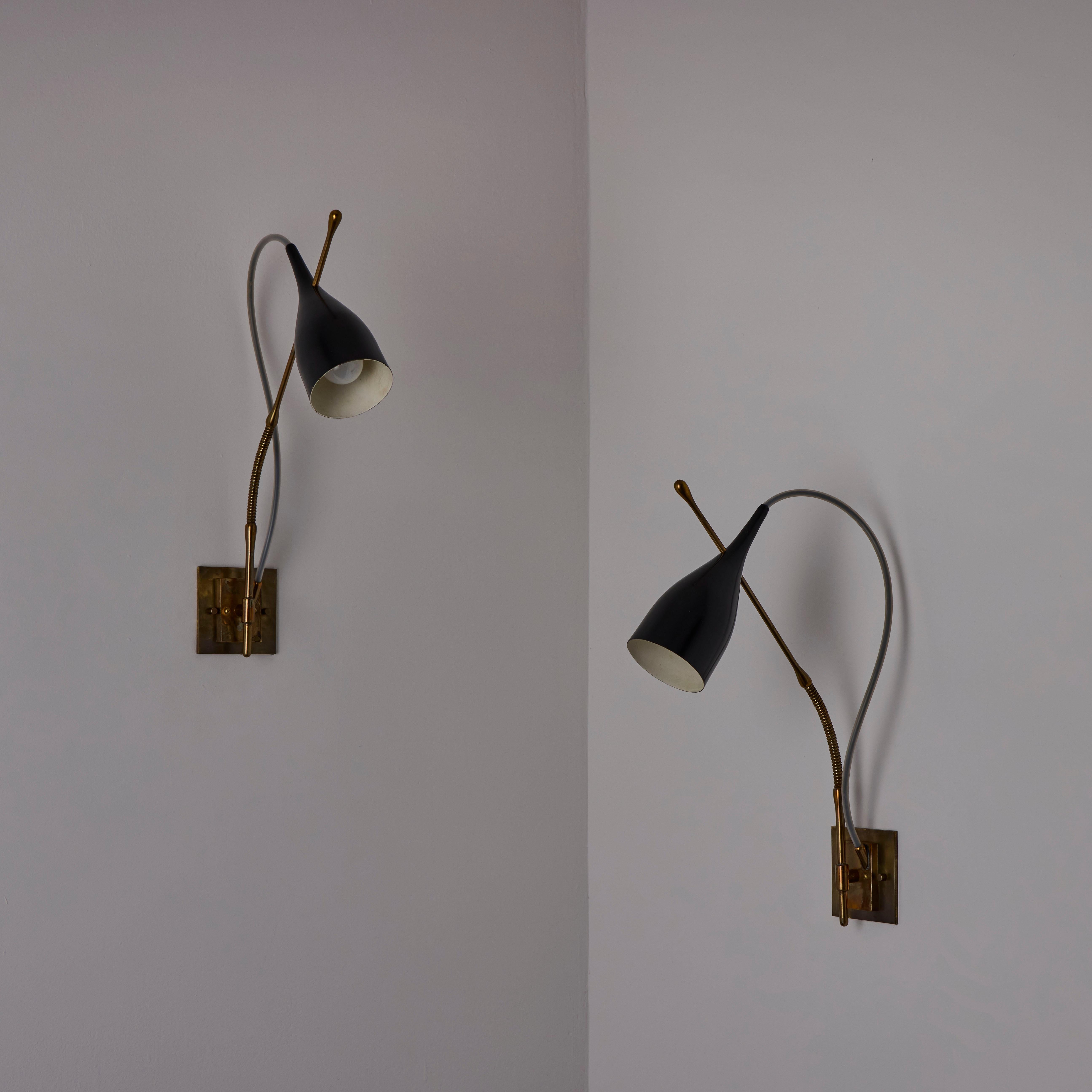Rare Pair of 'Lucinella' Wall Lights by Angelo Lelii for Arredoluce en venta 3