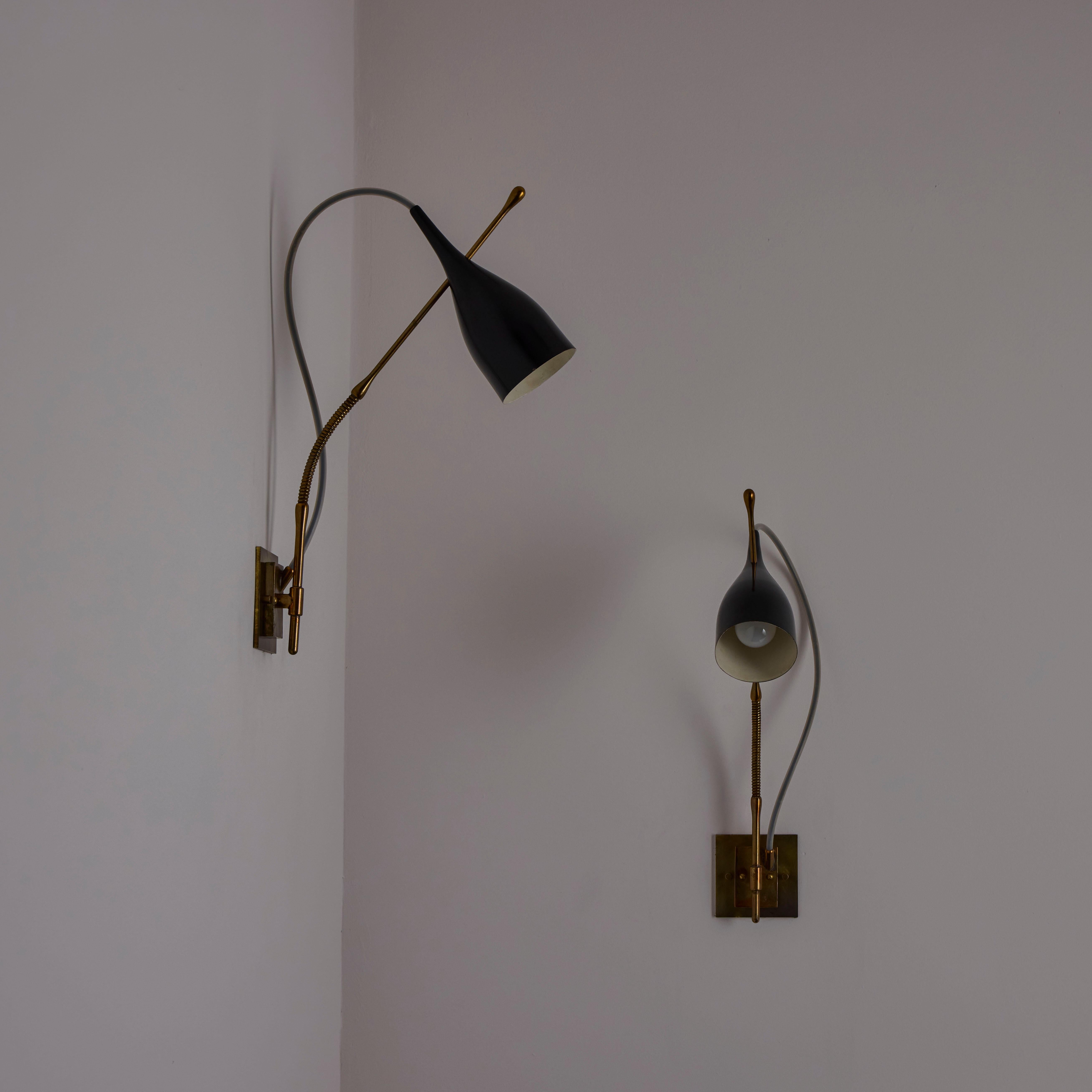 Rare Pair of 'Lucinella' Wall Lights by Angelo Lelii for Arredoluce Italiano en venta