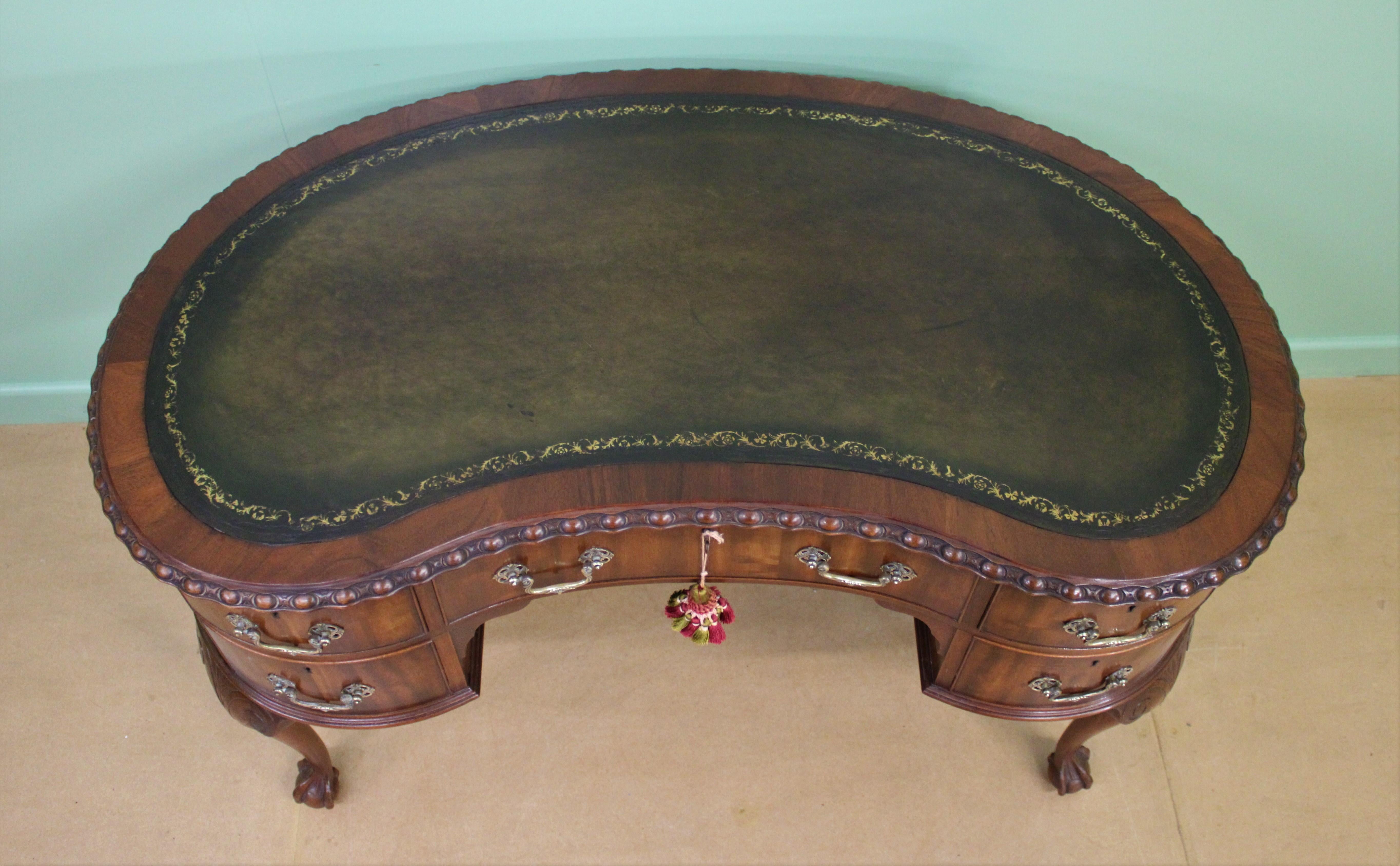 Rare Pair of Mahogany Kidney Shaped Writing Desks by Waring and Gillow For Sale 3