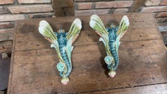 Rare paire de pochettes murales à libellules en majolique Fives-Lille, circa 1900