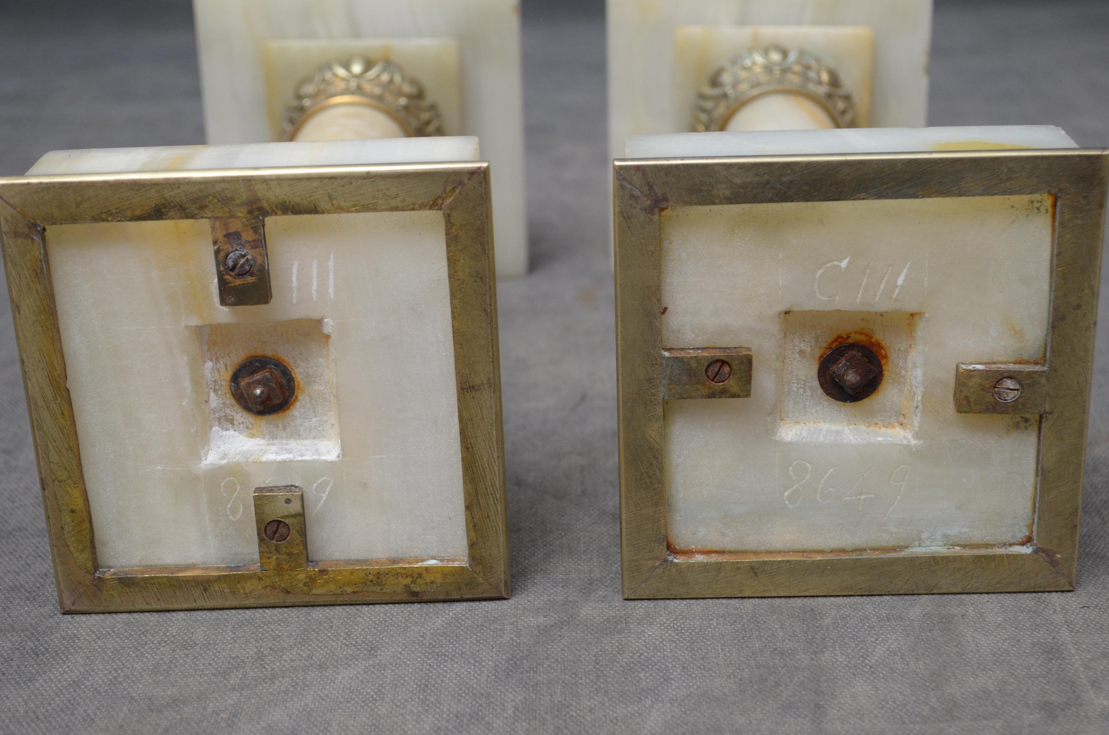Raro Par De Pedestales De Mármol c1870 Columnas De Mármol en venta 7