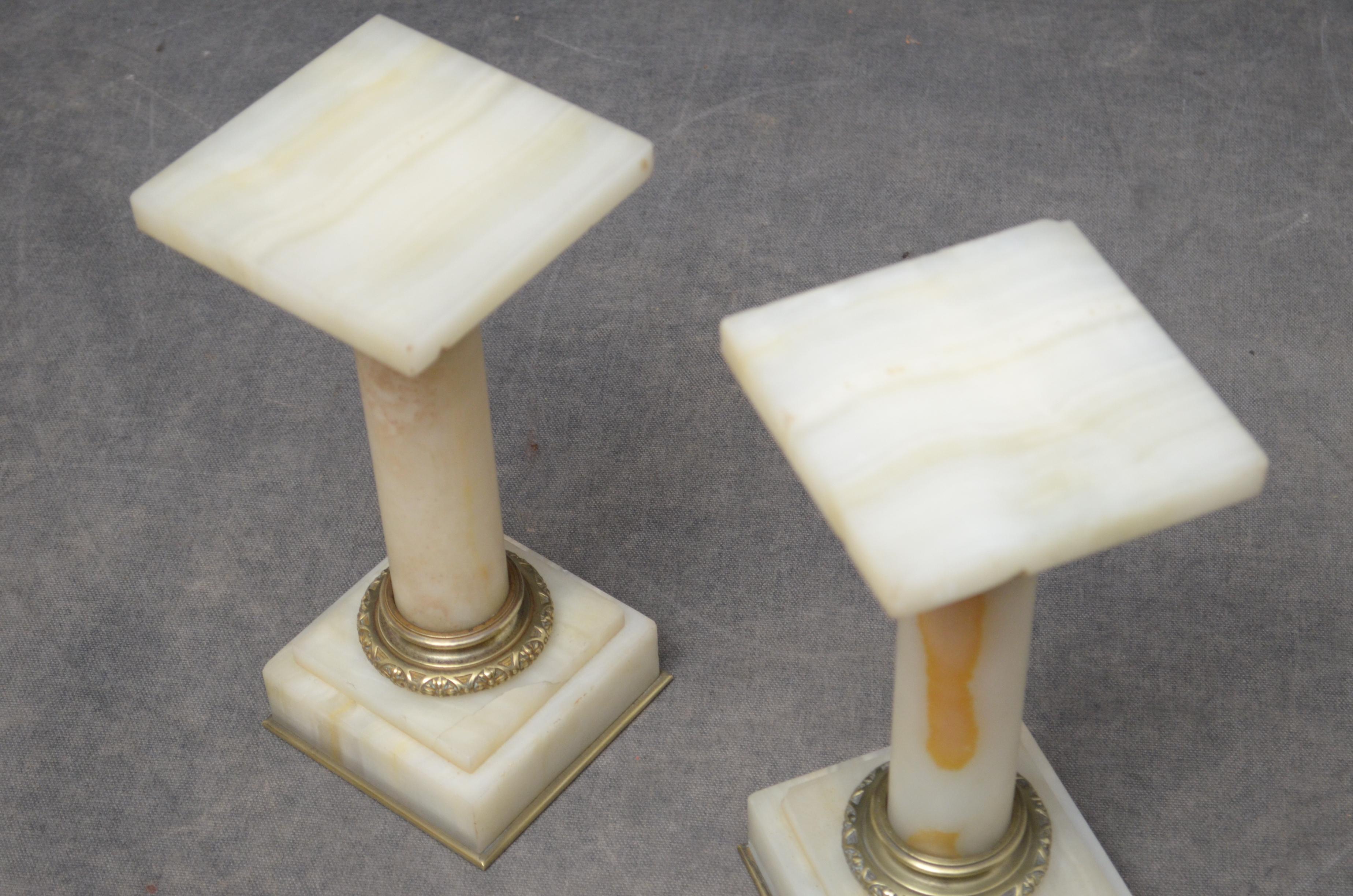 Raro Par De Pedestales De Mármol c1870 Columnas De Mármol en venta 2