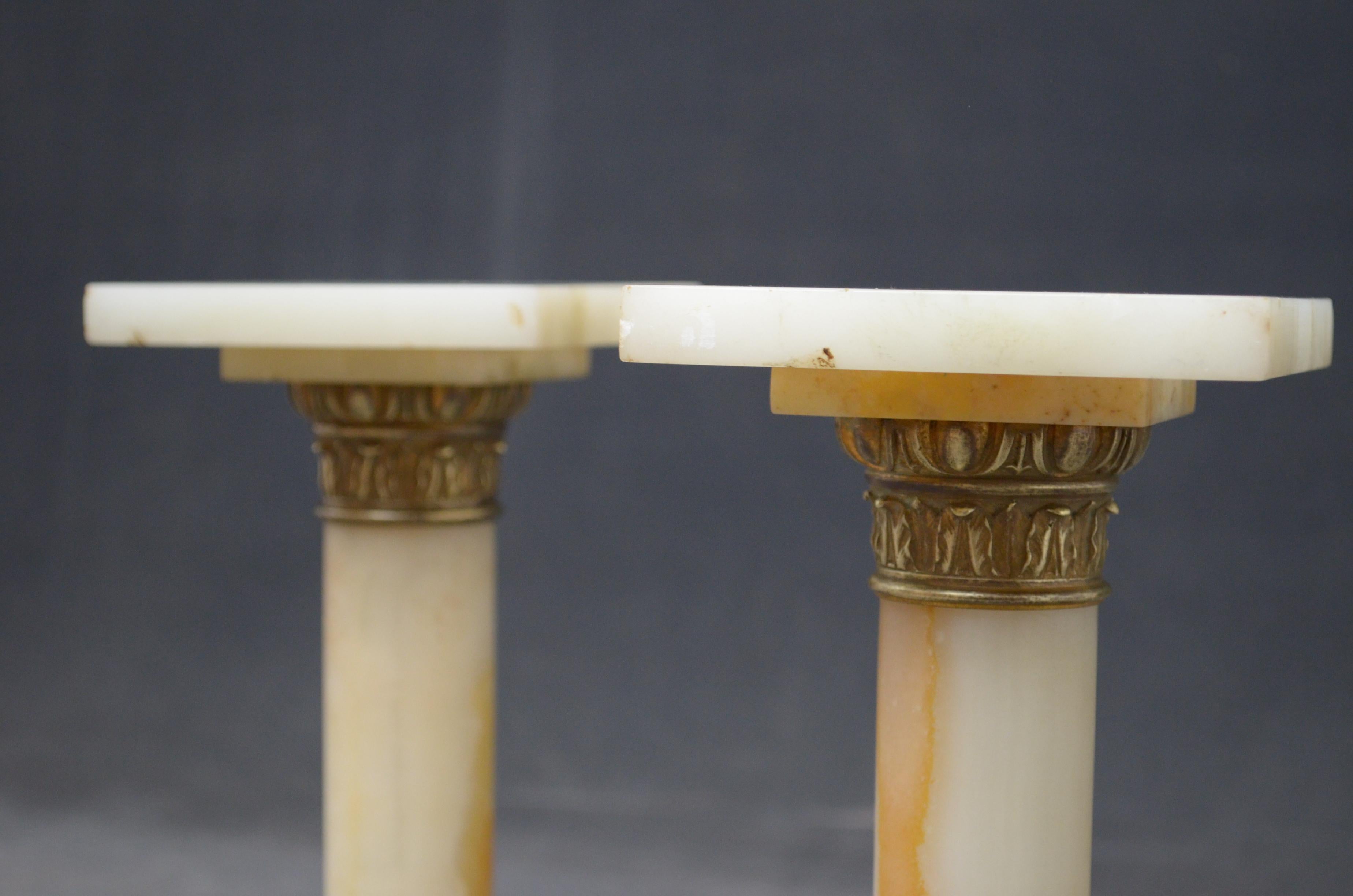 Raro Par De Pedestales De Mármol c1870 Columnas De Mármol en venta 3