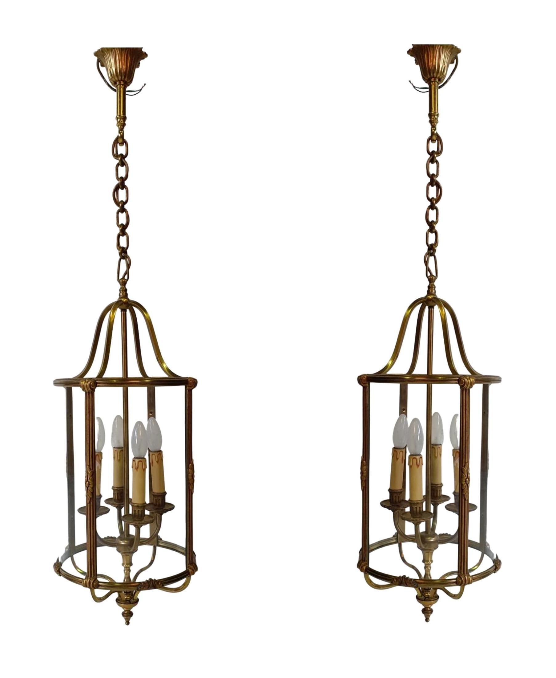 Rare Pair of Mid 20th Century Brass Lanterns In Good Condition For Sale In Dublin, IE