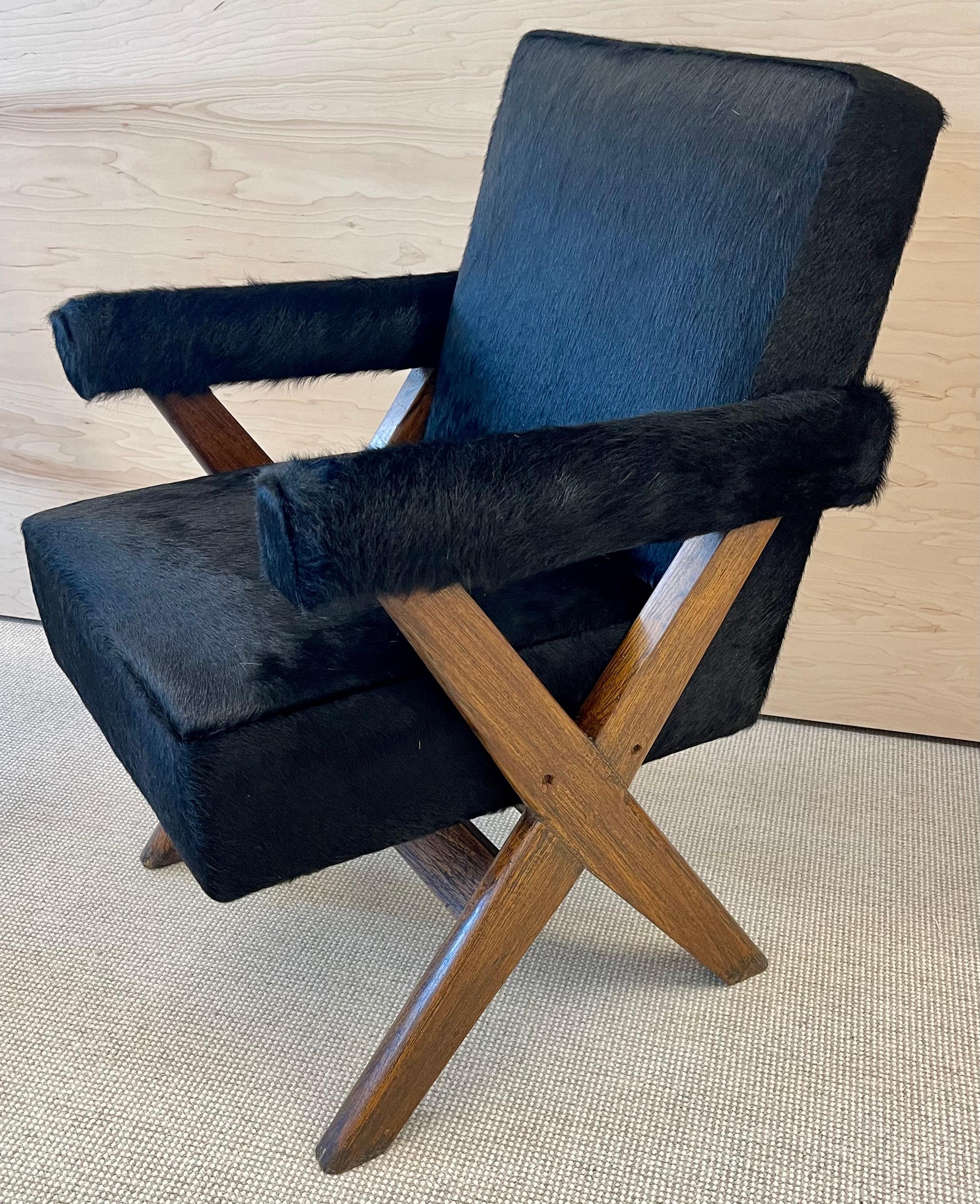 Mid-20th Century Pair of Mid-Century Modern Upholstered ‘Committee’ Chairs Attr. Pierre Jeanneret