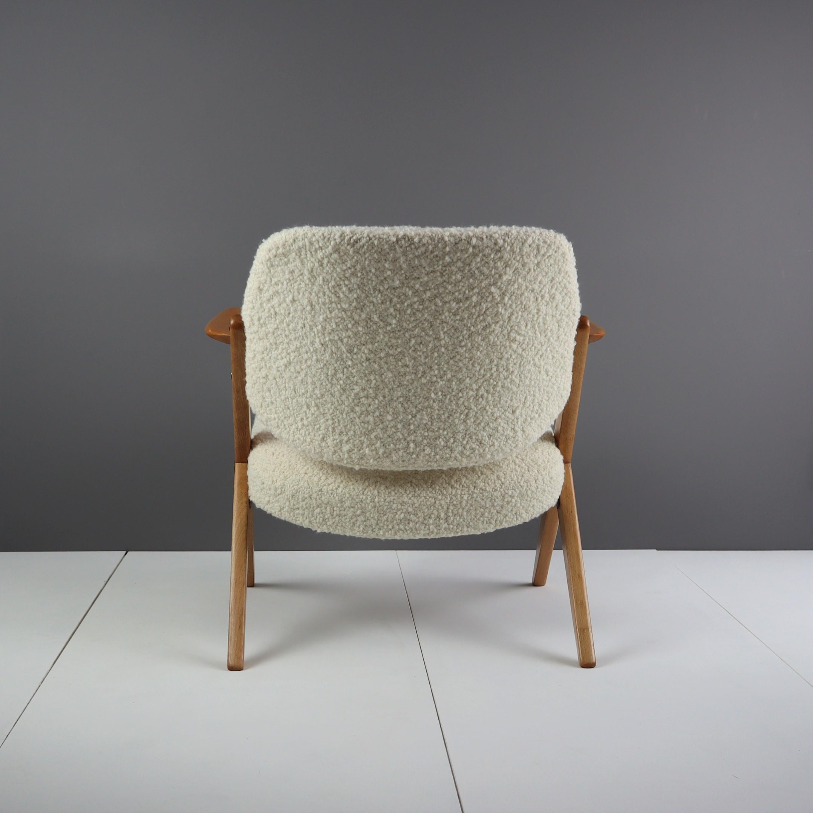 Rare Pair of Mid-century Triva armchairs by Bengt Ruda For Sale at 1stDibs