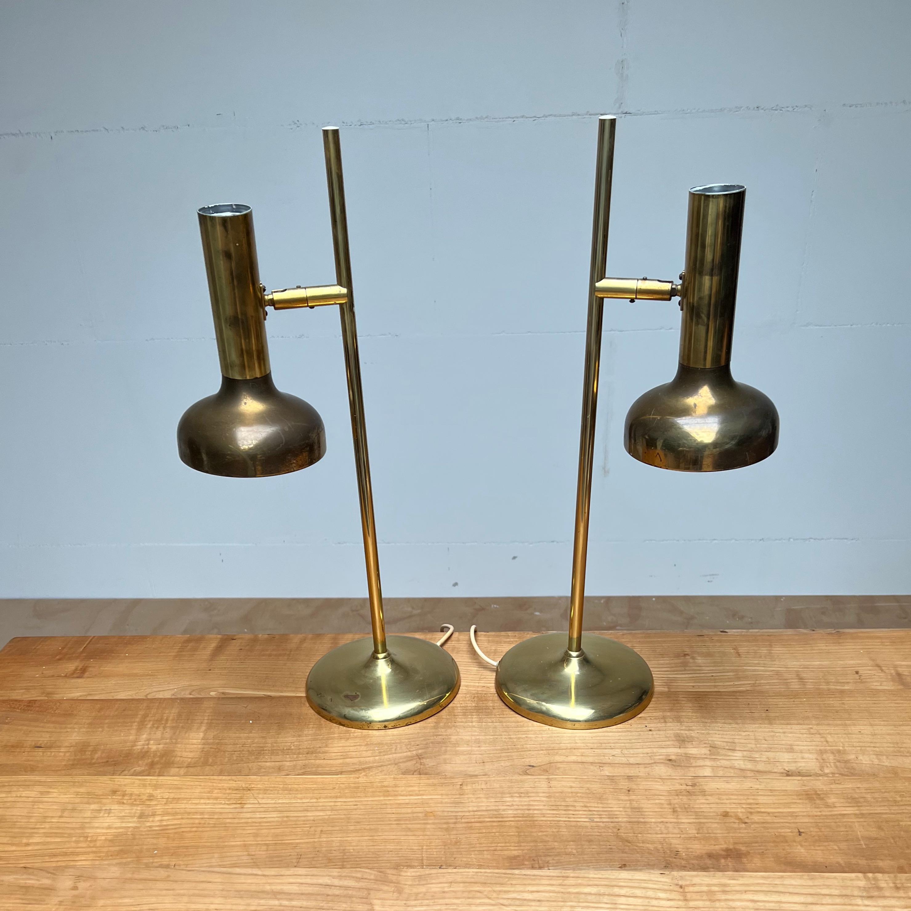 Rare Pair of Midcentury Modern Koch and Lowy for OMI Rotatable Brass Table Lamps For Sale 9