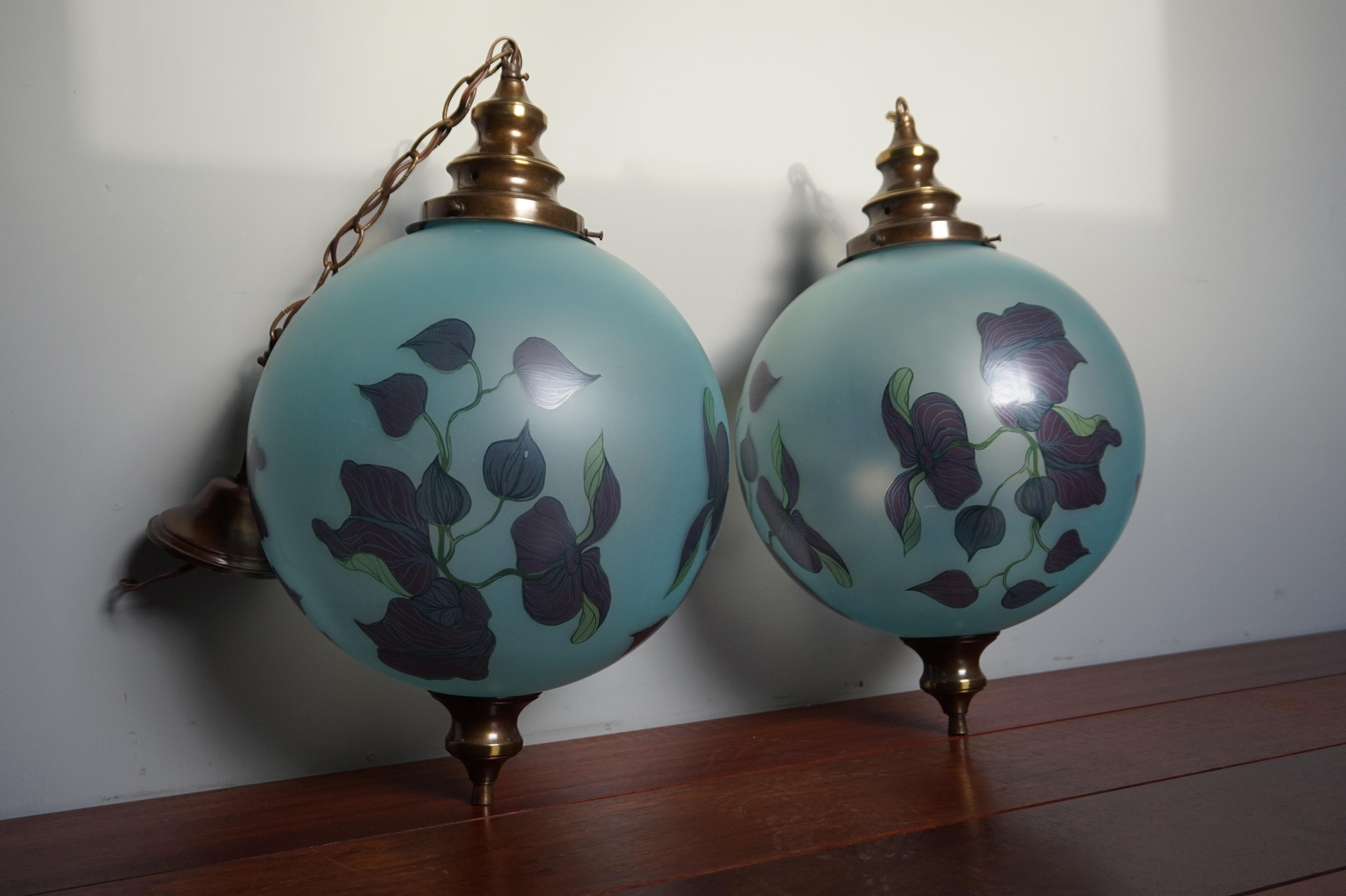 Rare Pair of Midcentury Made Glass Globe Pendant Lights with Jugendstil Flowers 10