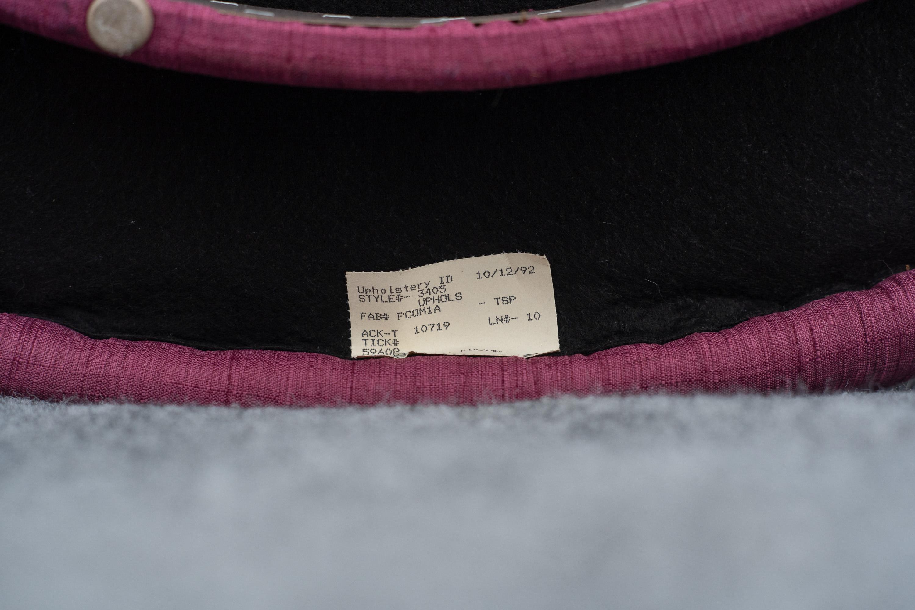 Rara coppia di sedie a vasca Milo Baughman per Thayer Coggin in color magenta originale in vendita 12