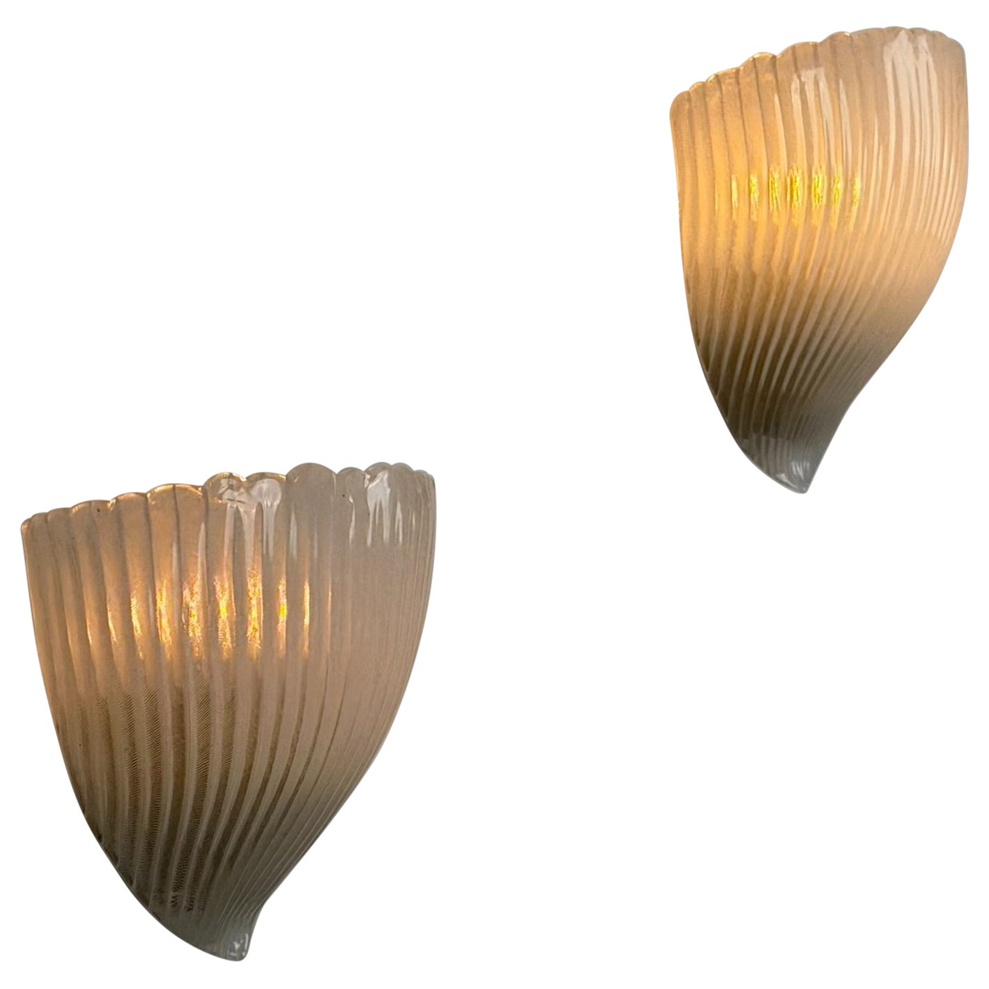 Rara coppia di applique "Reticello" modello "5777" disegnate da Carlo Scarpa per Venini, anni '30
