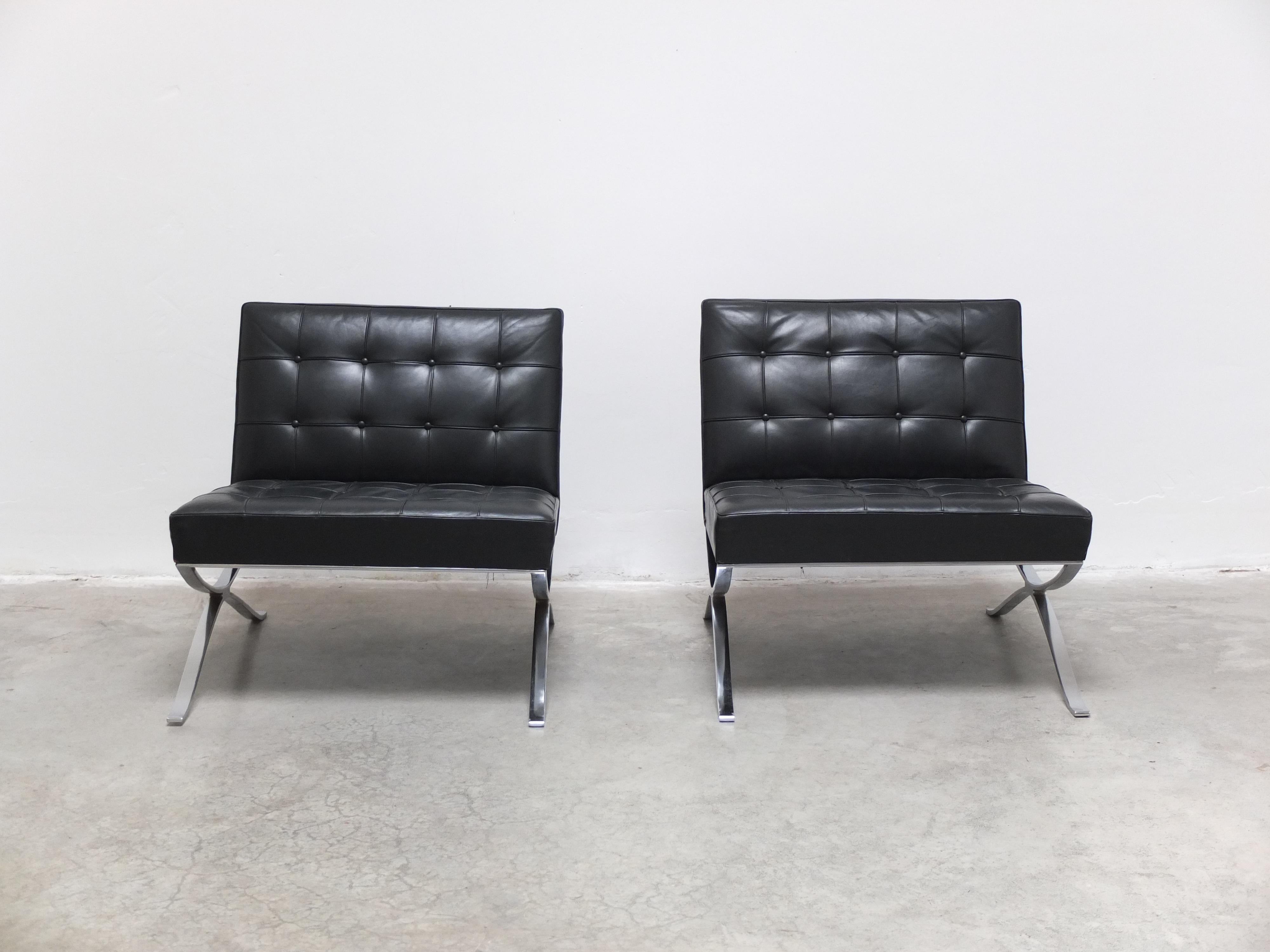 Rare Pair of Modernist Lounge Chairs by Hans Kaufeld, 1960s For Sale 8