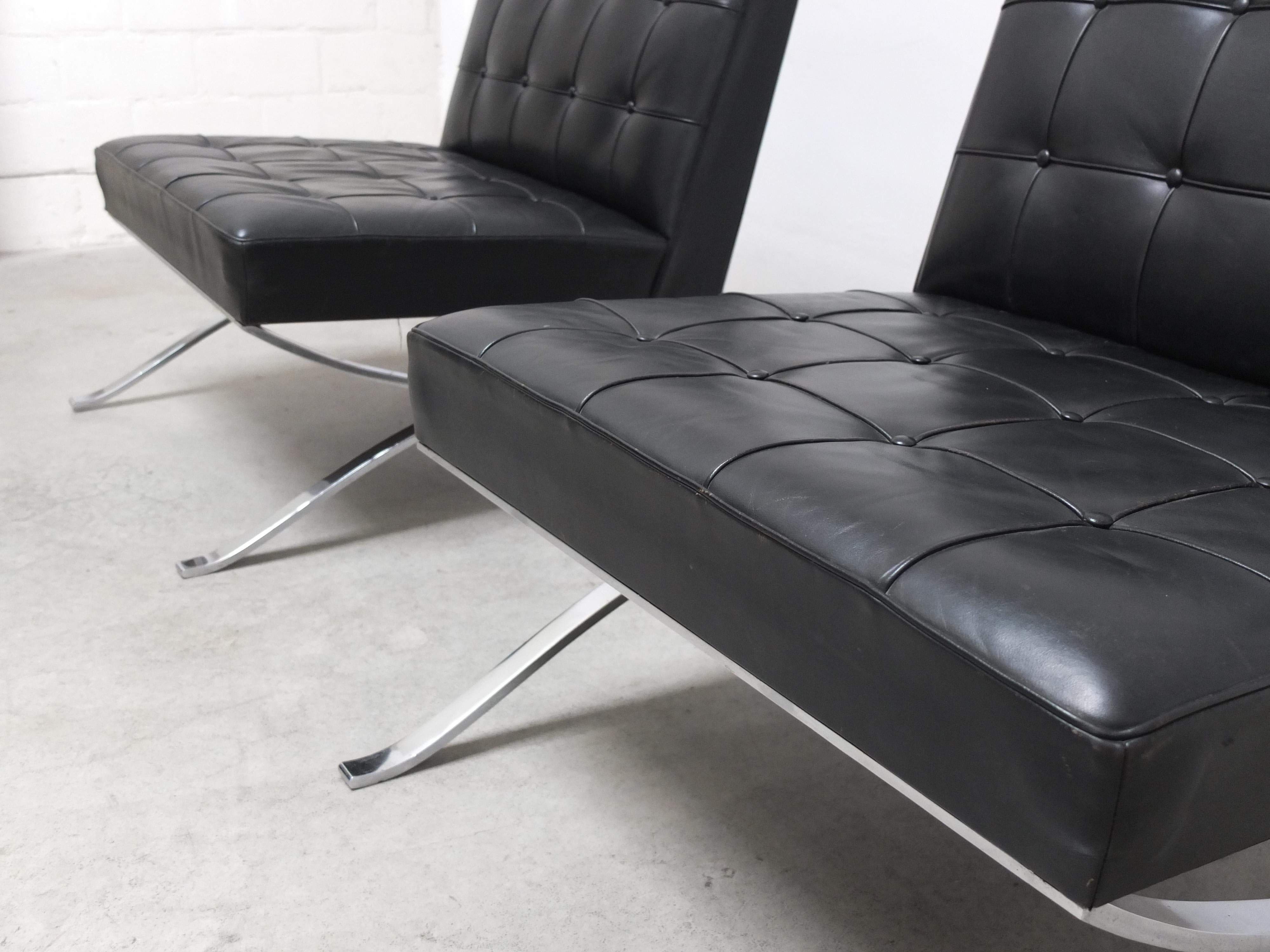 Rare Pair of Modernist Lounge Chairs by Hans Kaufeld, 1960s For Sale 10