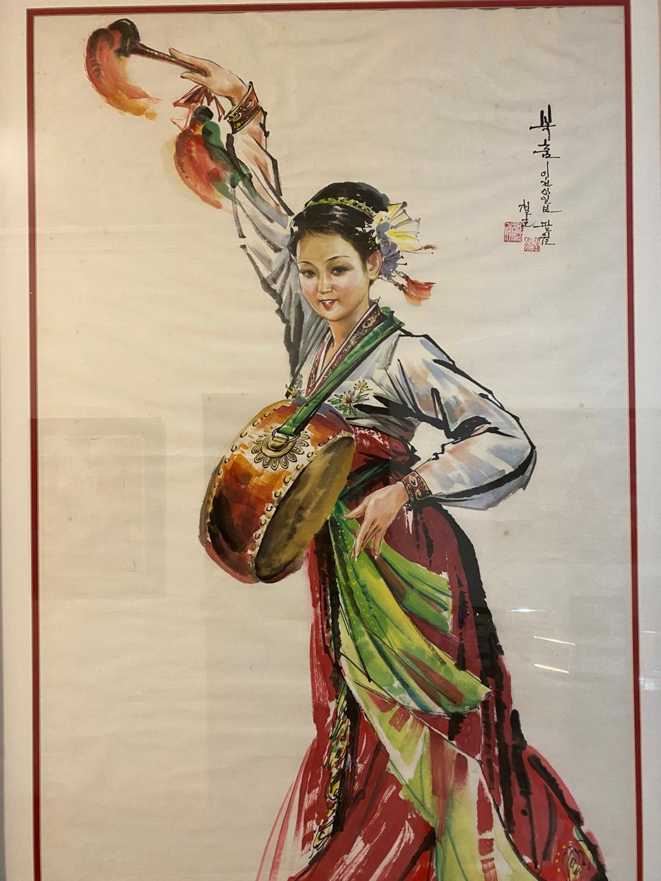 Peint à la main Rare paire de peintures d'art nord-coréen - Danse traditionnelle du tambour sur papier de riz en vente