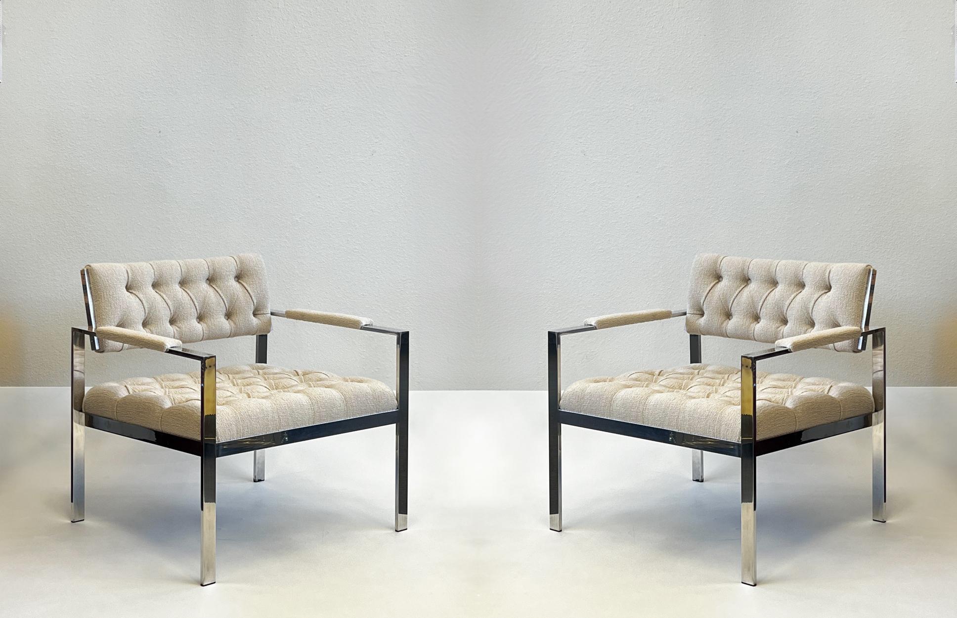 Raro par de sillones blancos de Harvey Probber en venta 2