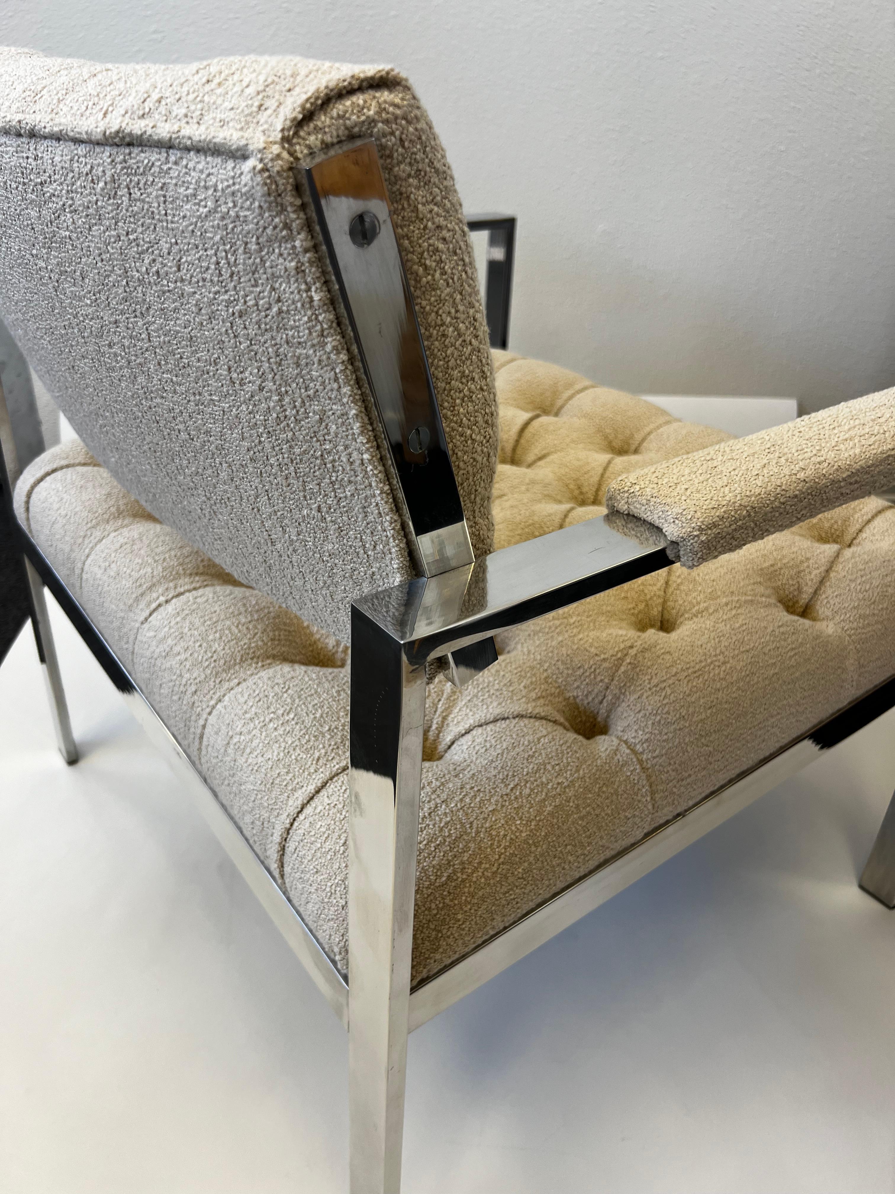 Raro par de sillones blancos de Harvey Probber finales del siglo XX en venta