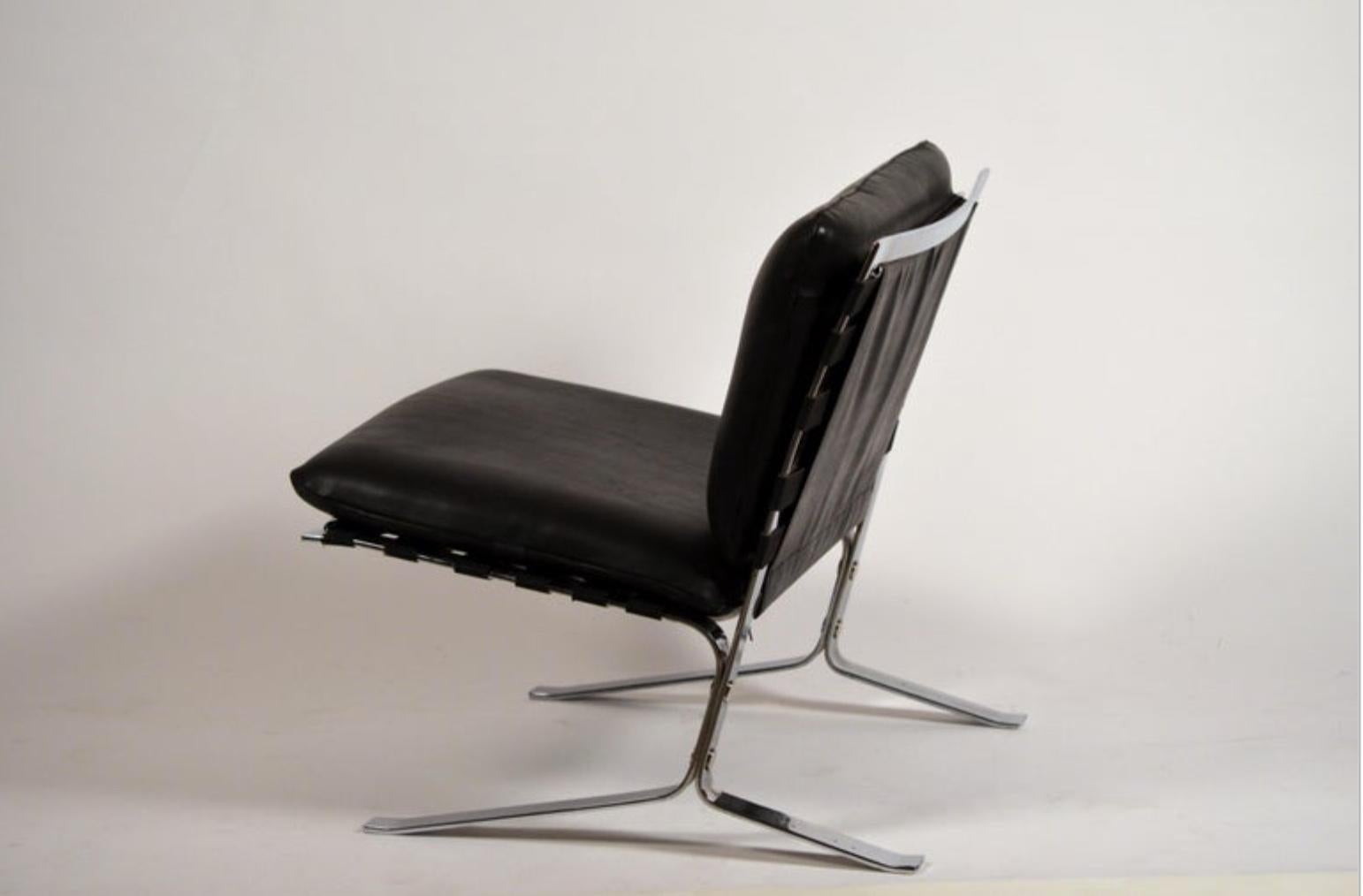 Moderne Paire rare de chaises longues originales « Jonker » d'Olivier Mourgue pour Airborne en vente