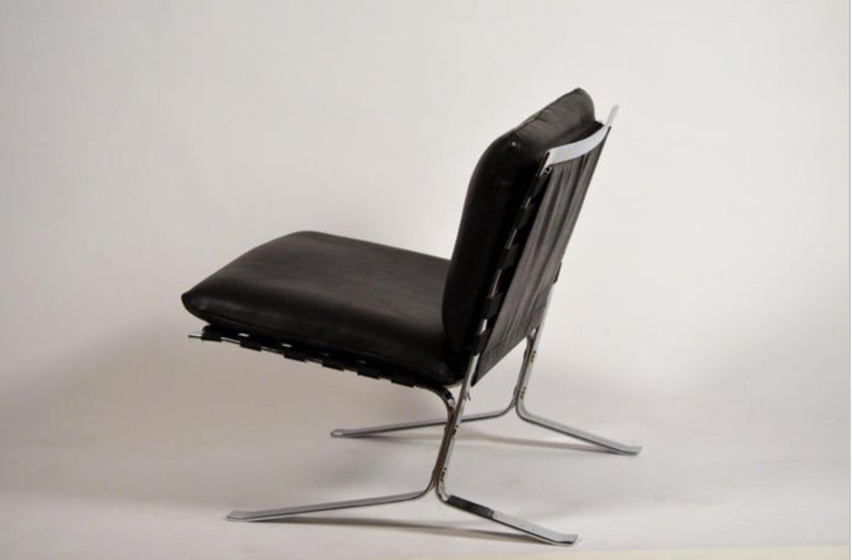 Late 20th Century Rare Pair of Original 'Joker' Lounge Chairs by Olivier Mourgue for Airborne For Sale