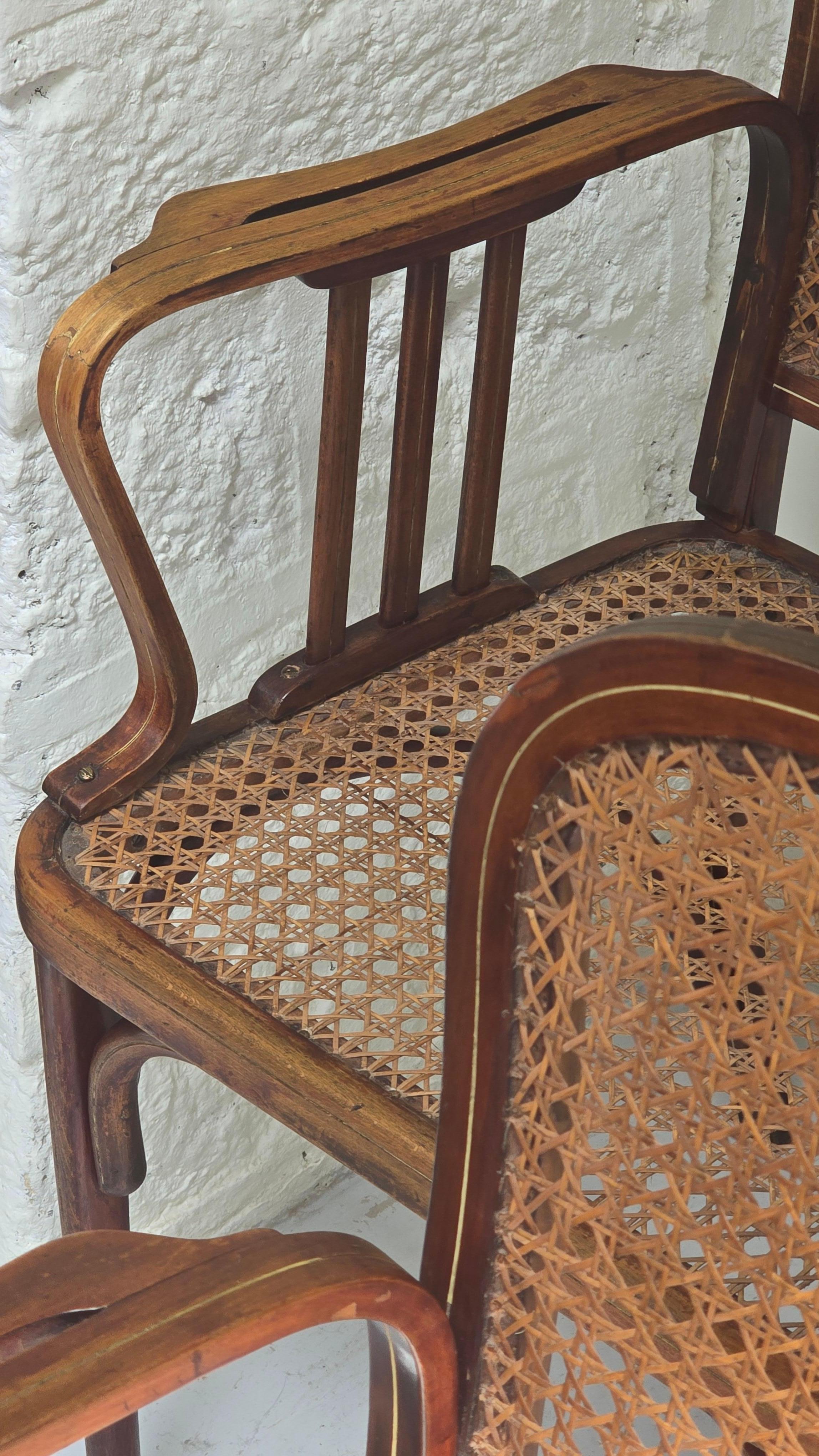 Raro par de Sillones Thonet originales Art Nouveau en venta