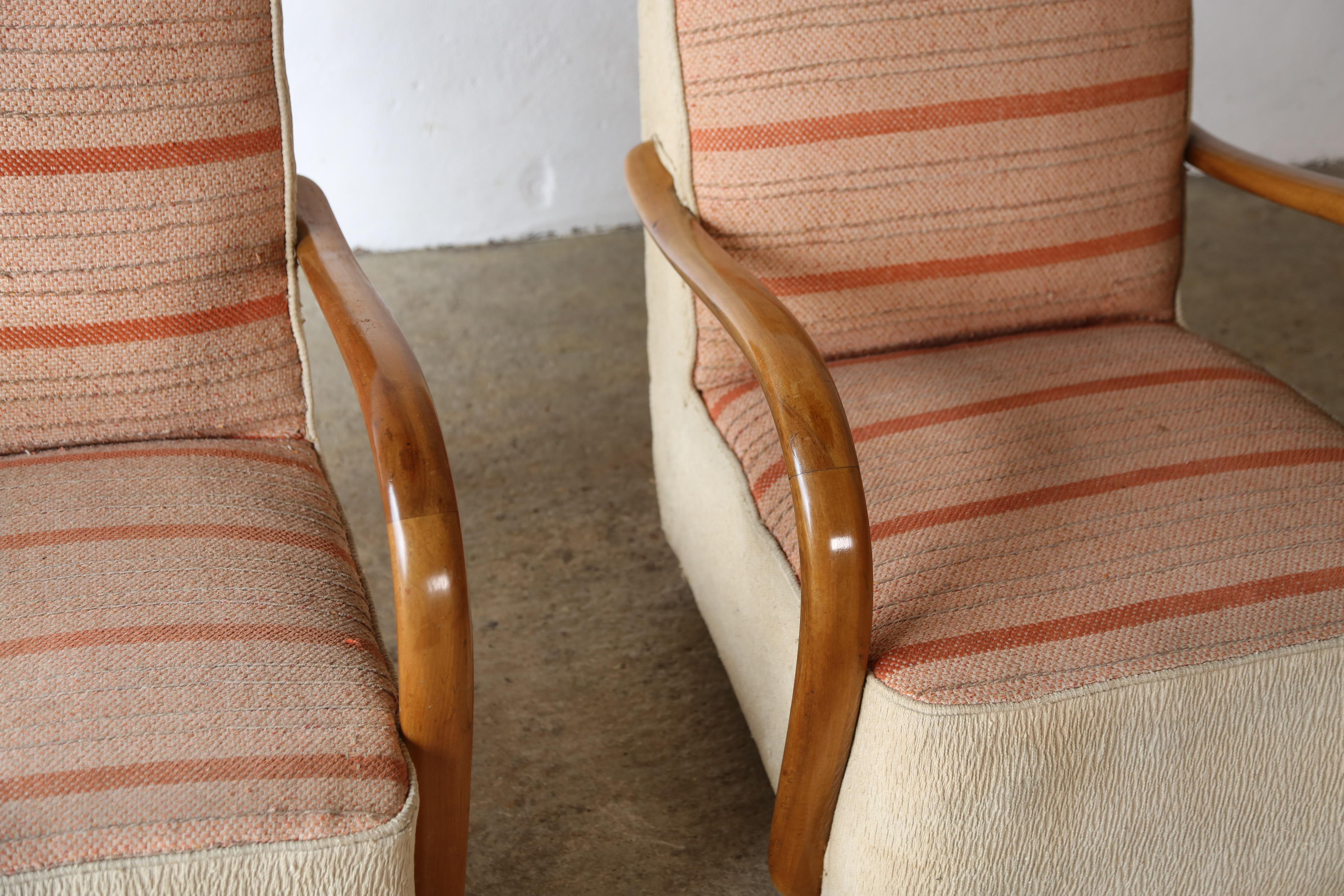 Rare Pair of Osvaldo Borsani Chairs, Italy, 1940s 2