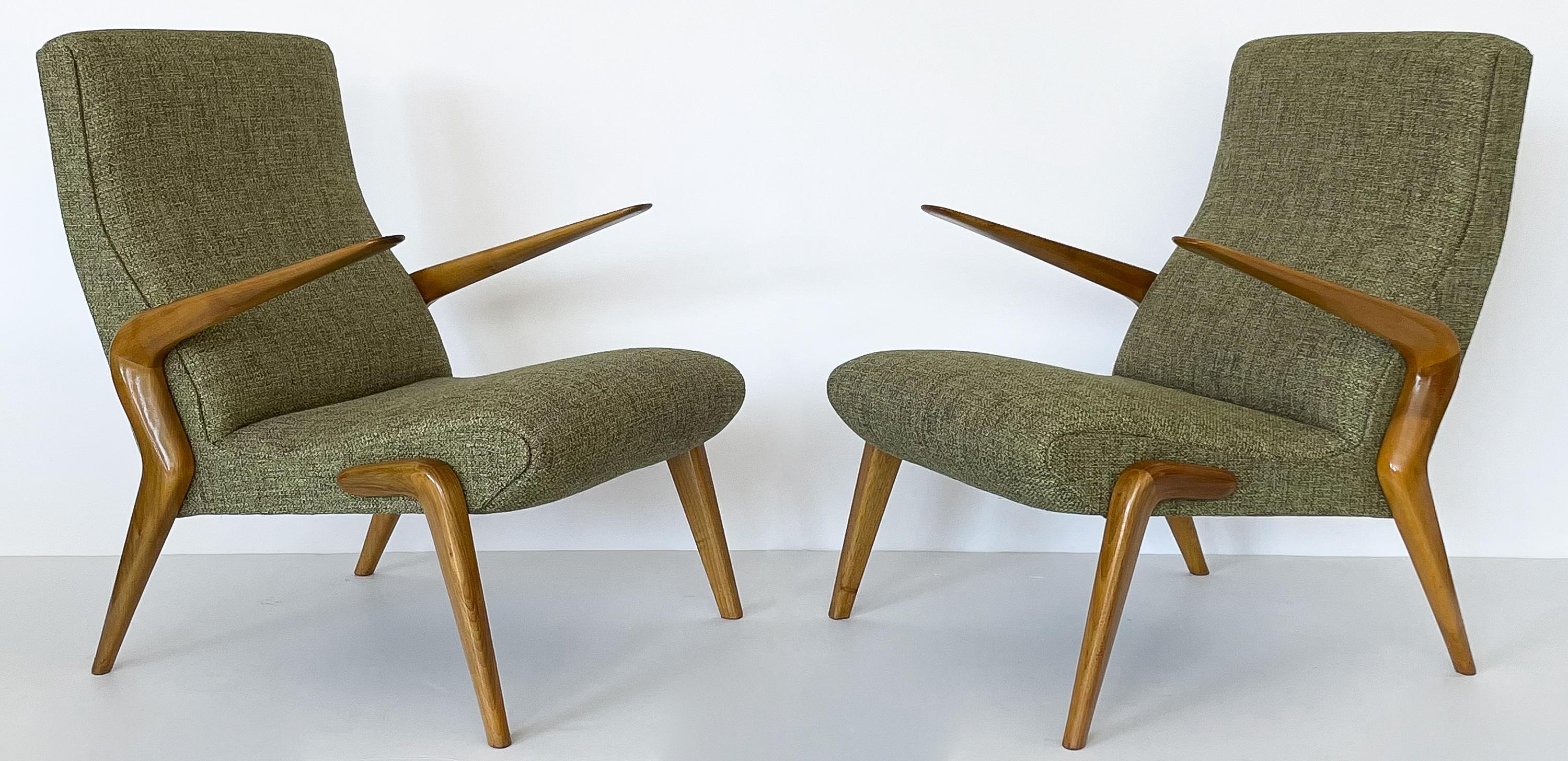 Carved Rare Pair of Osvaldo Borsani P71 Lounge Chairs