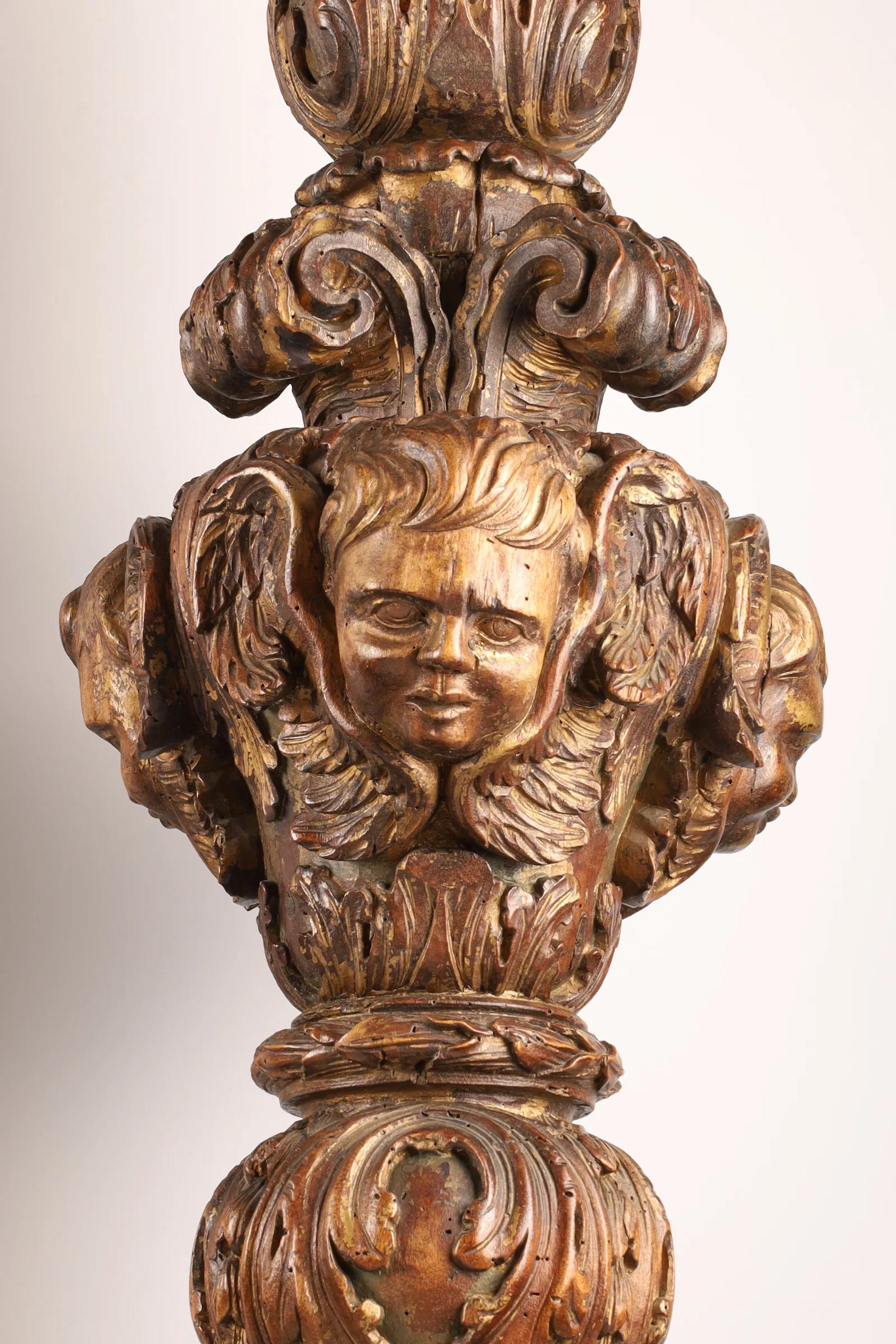 Early 18th Century Rare Pair of Palatial Italian Carved Wood Walnut Torchieres For Sale