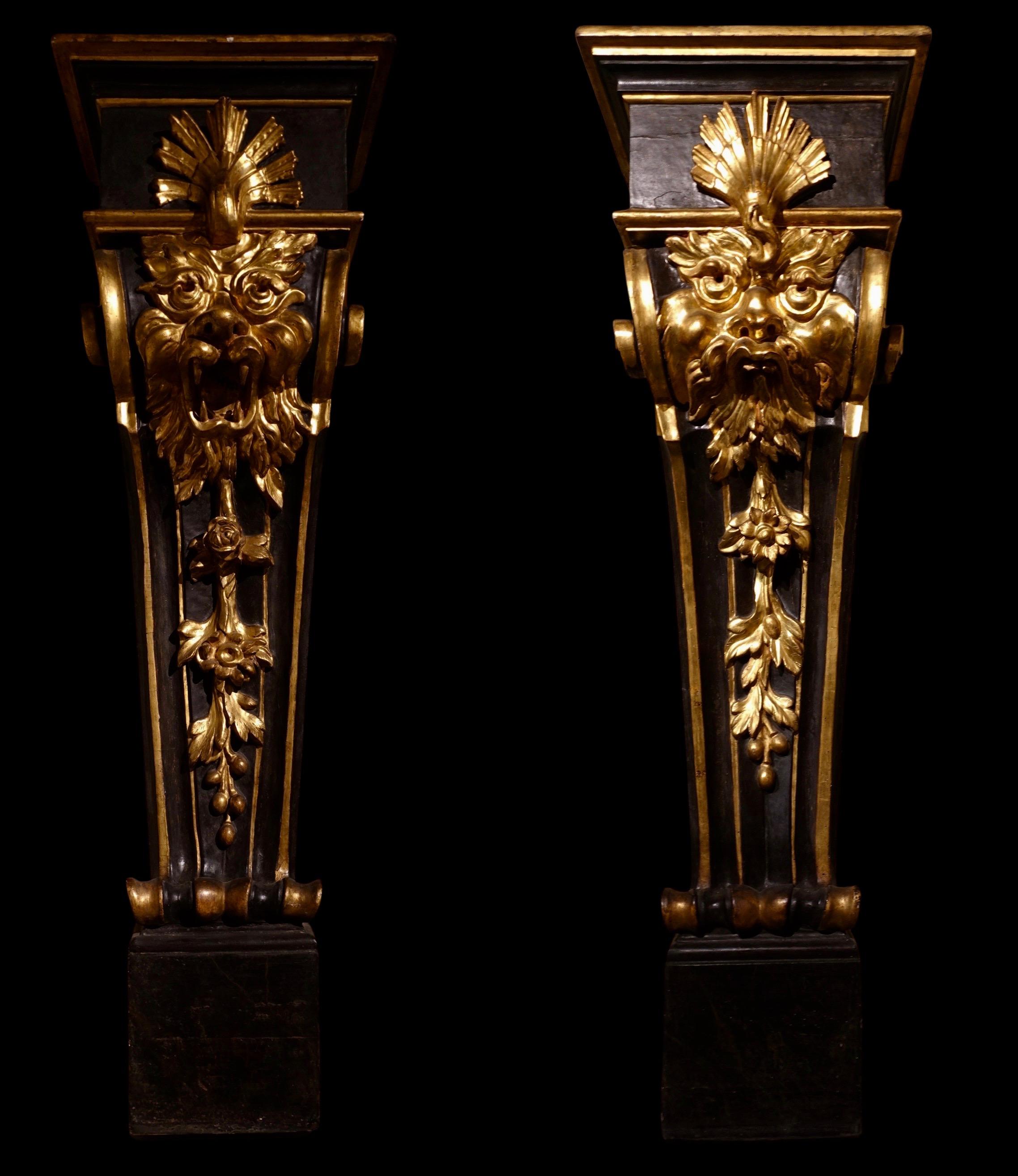 Carved Rare Pair of Pedestals Decorated with Grotesques, Florence, Early 17th Century