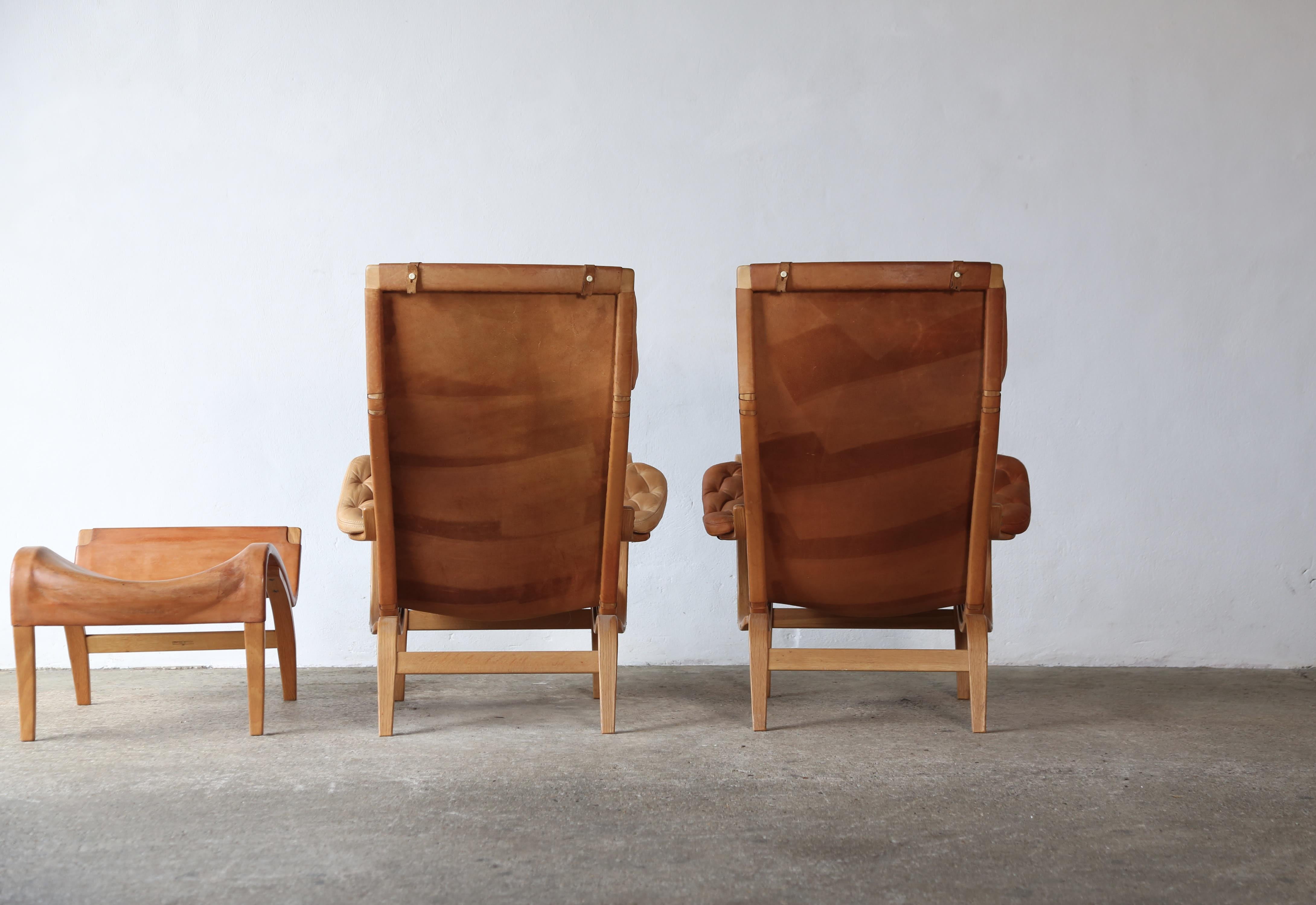 Rare Pair of Pernilla Chairs and Ottoman by Bruno Mathsson, Sweden, 1960s For Sale 7