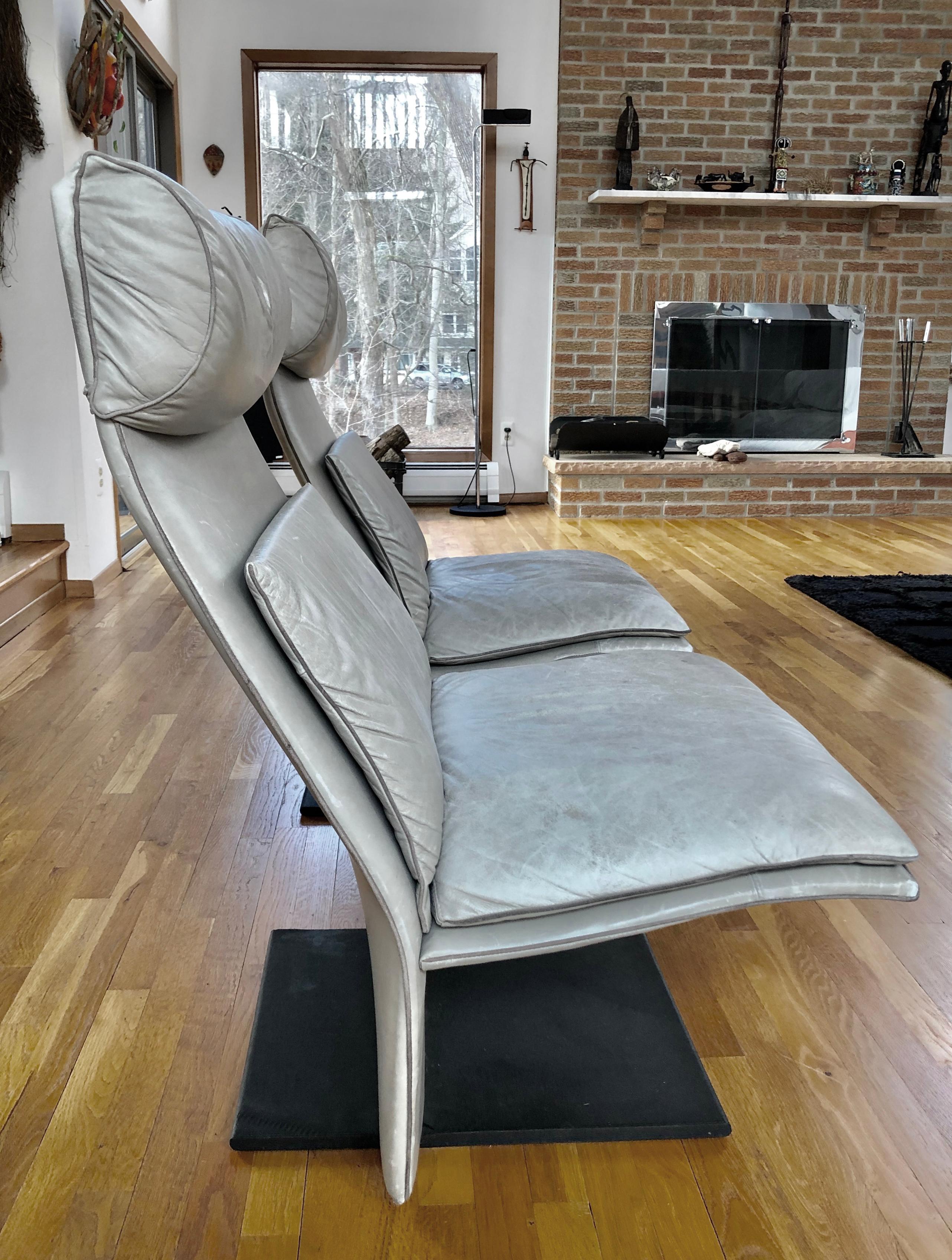 Post-Modern Rare Pair of Postmodern Italian Leather Chairs by Saporiti