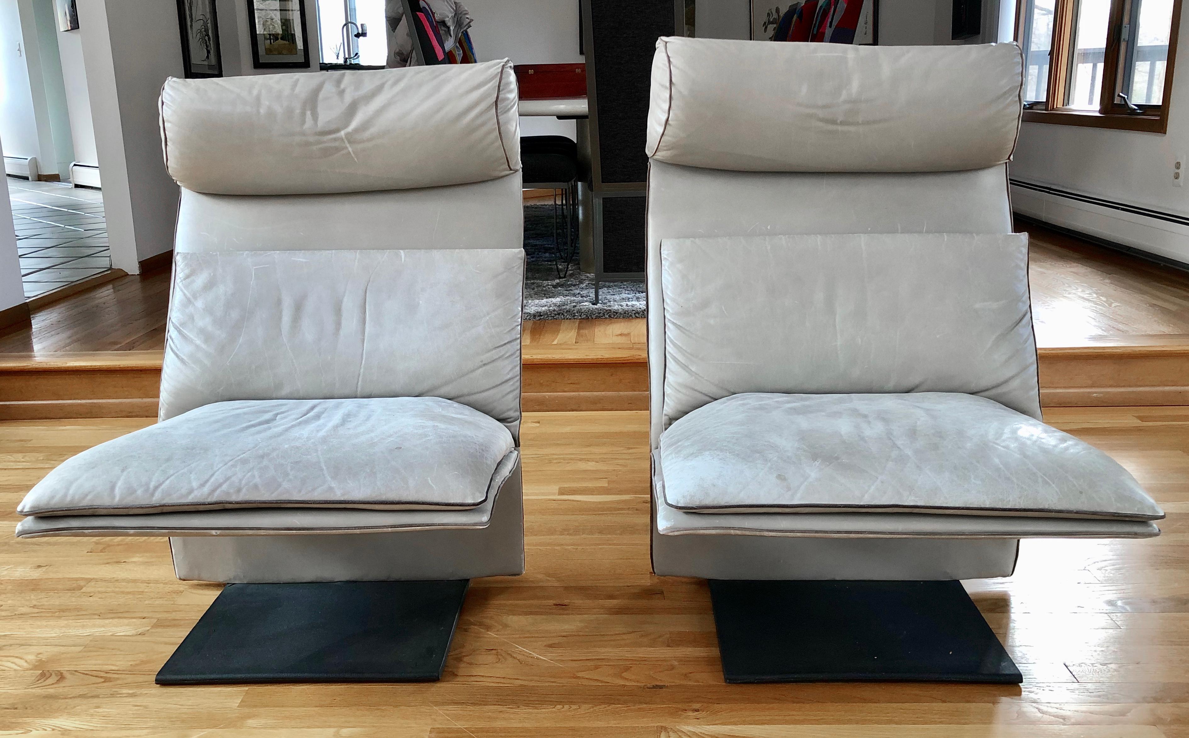 20th Century Rare Pair of Postmodern Italian Leather Chairs by Saporiti