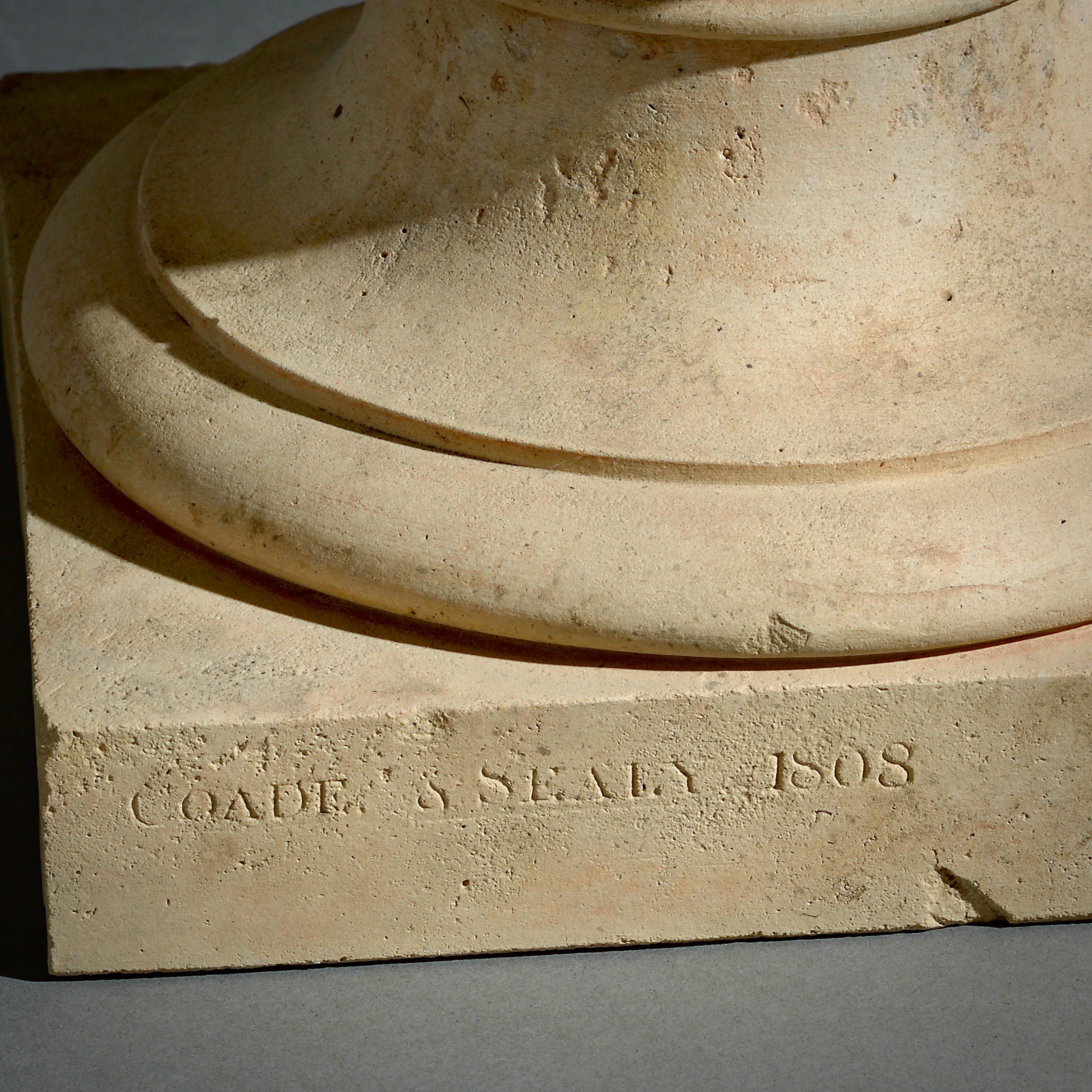 Rara coppia di vasi Regency in pietra di cocco 1