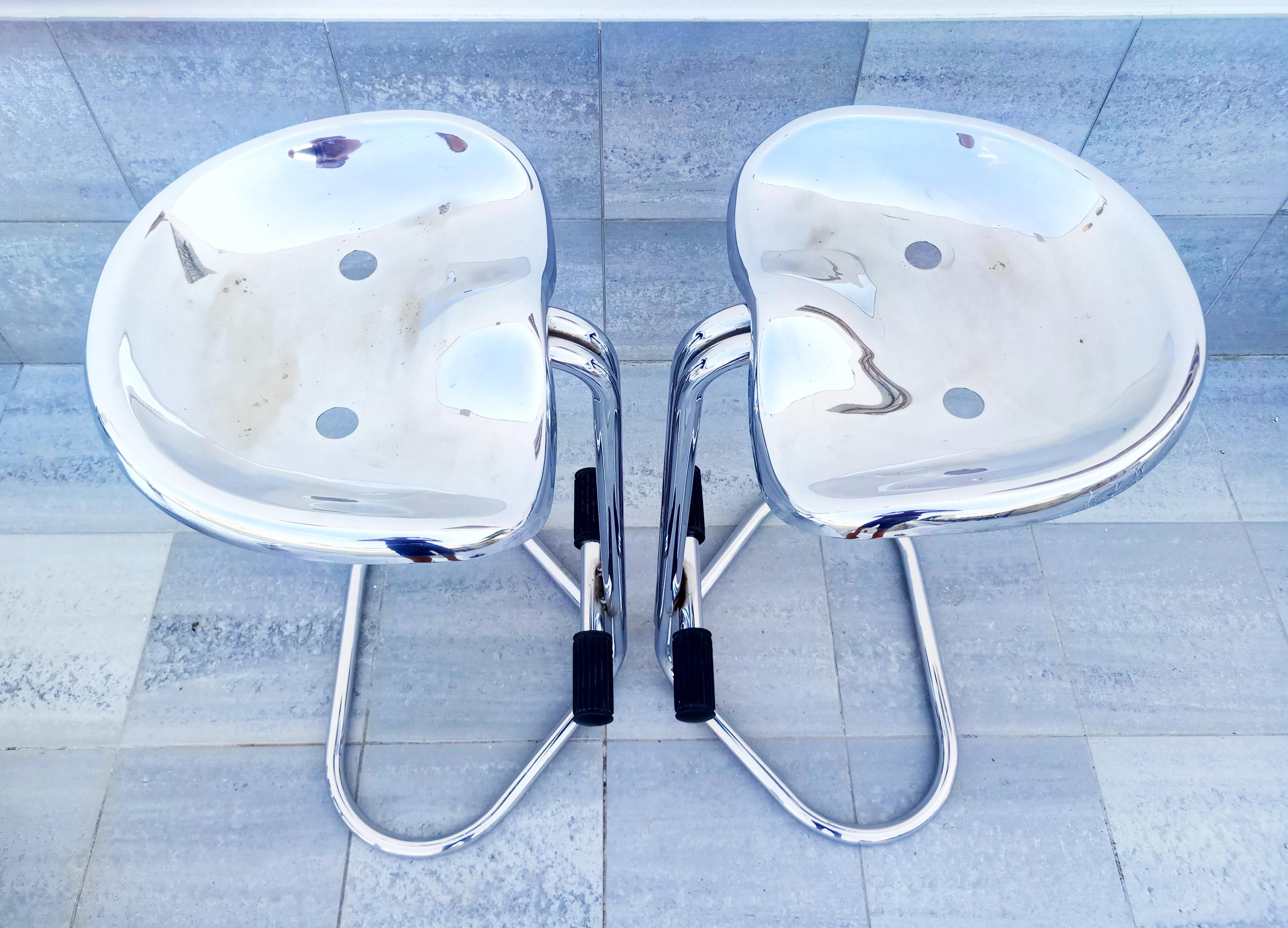 Rare Pair of Rodney Kinsman Stool for Bieffeplast, Italy 1960s In Good Condition In L'Escala, ES