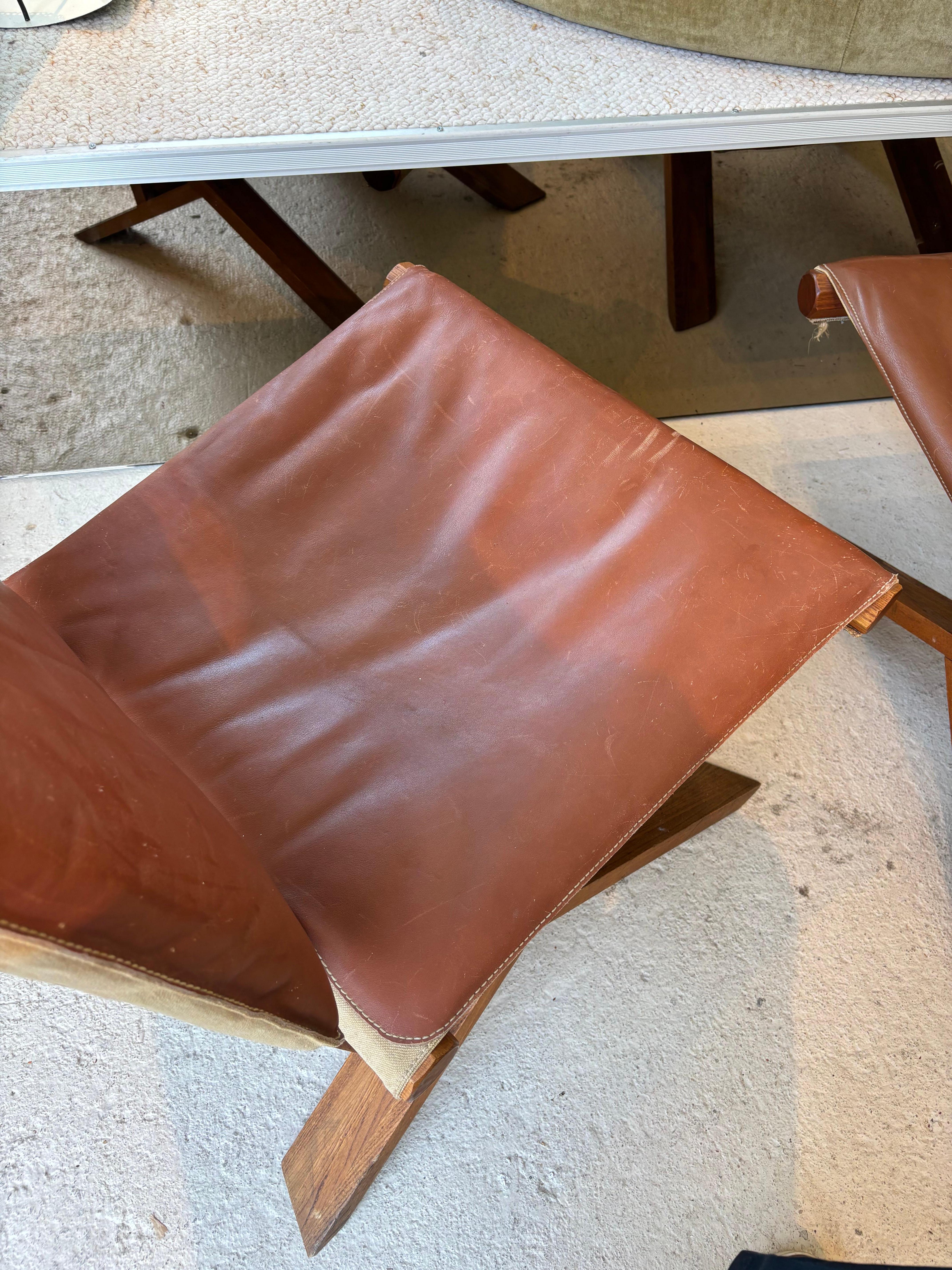 Raro par de butacas S46 de Pierre Chapo en venta 6