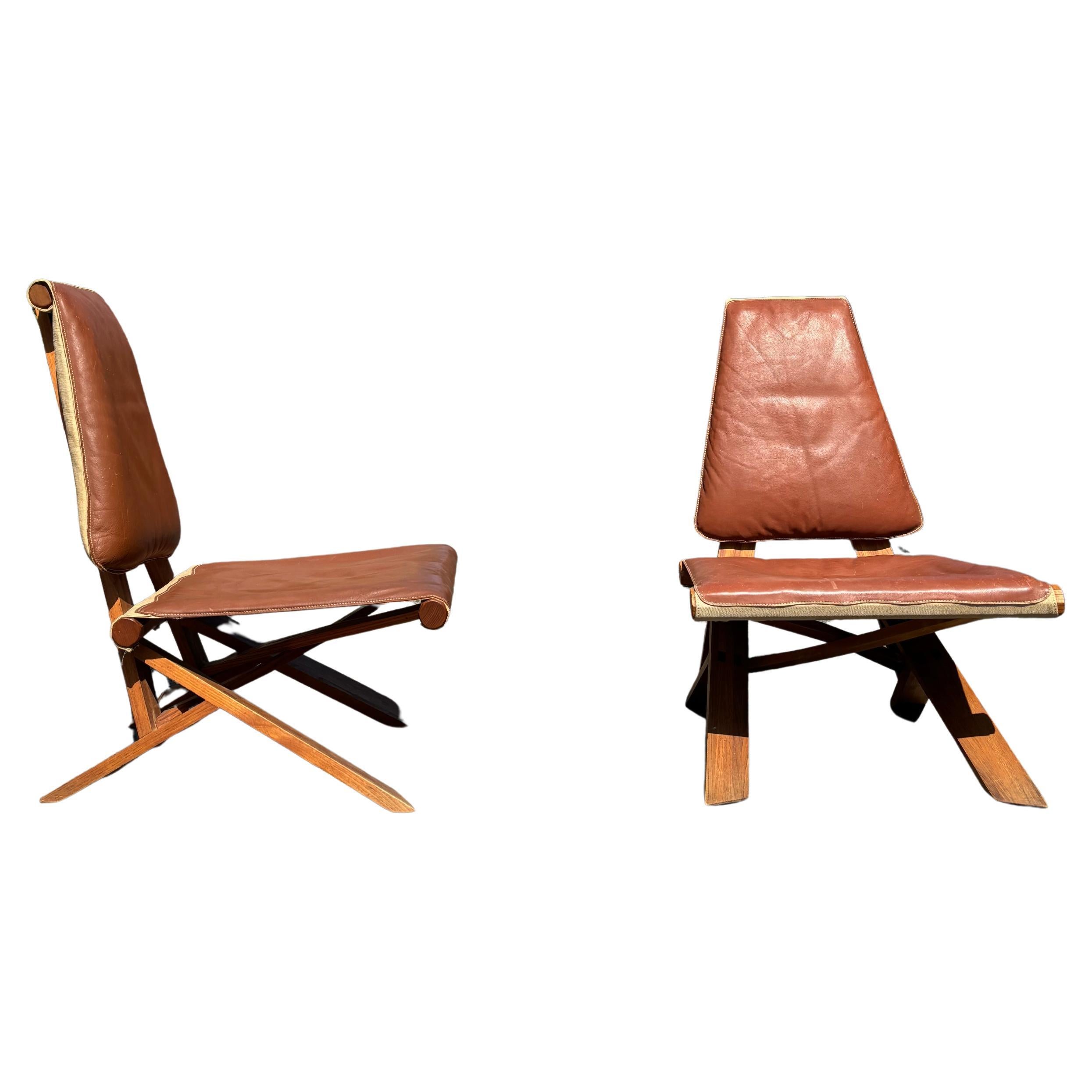 Rare paire de fauteuils S46 de Pierre Chapo