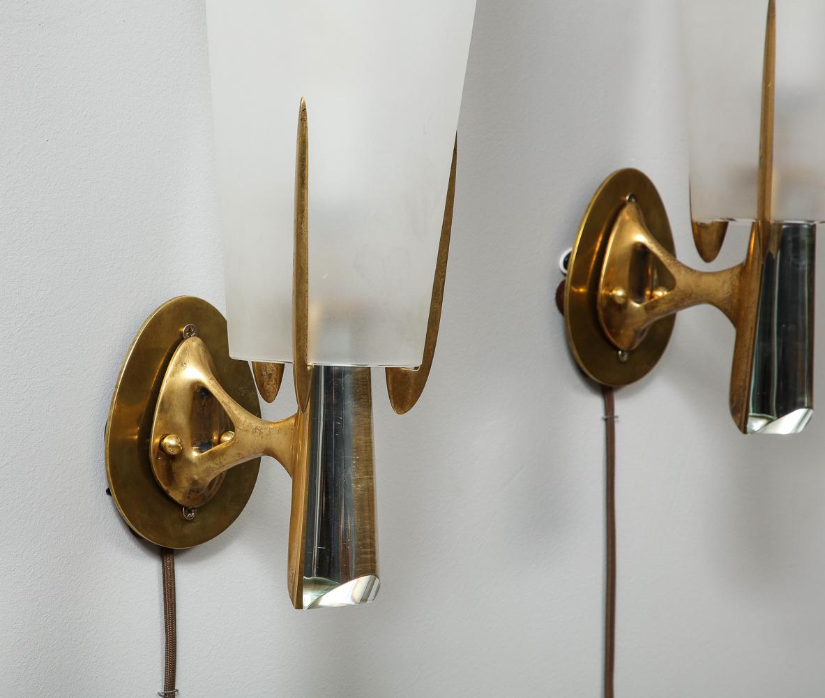 Rare Pair of Sconces by Max Ingrand for Fontana Arte In Good Condition In New York, NY