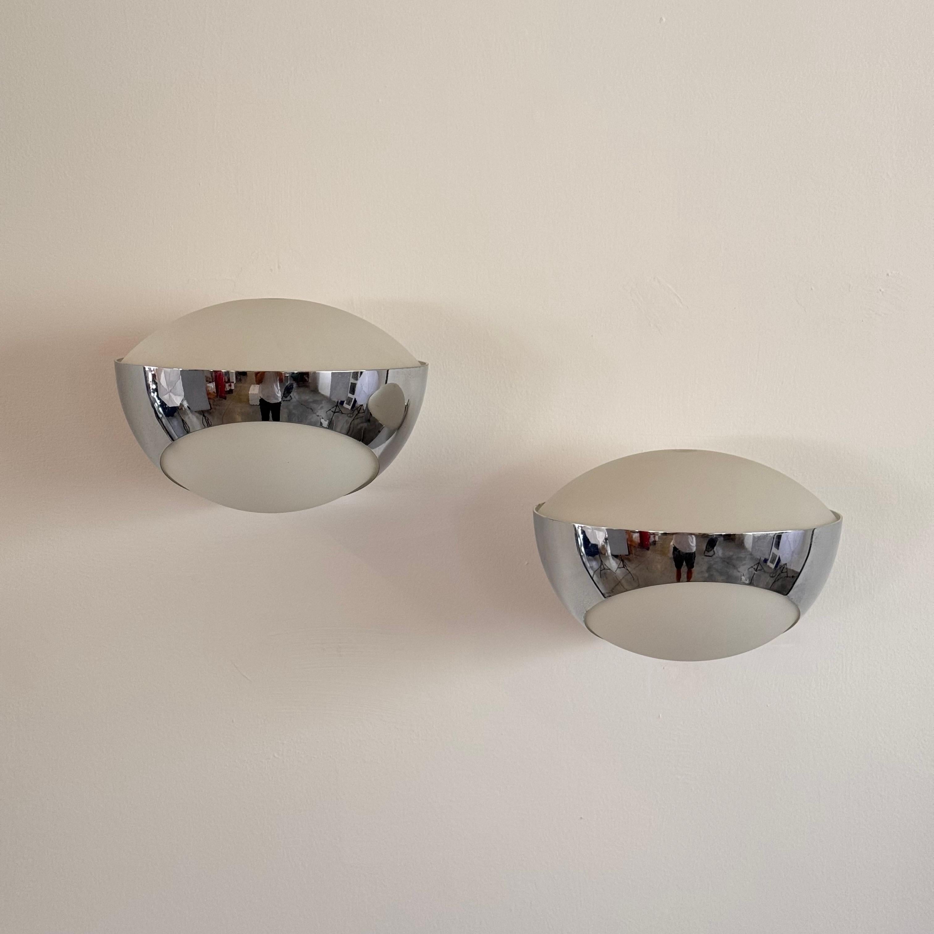 Raro par de apliques de Max Ingrand para Fontana Arte, Model 1963/1, década de 1960 en venta 4