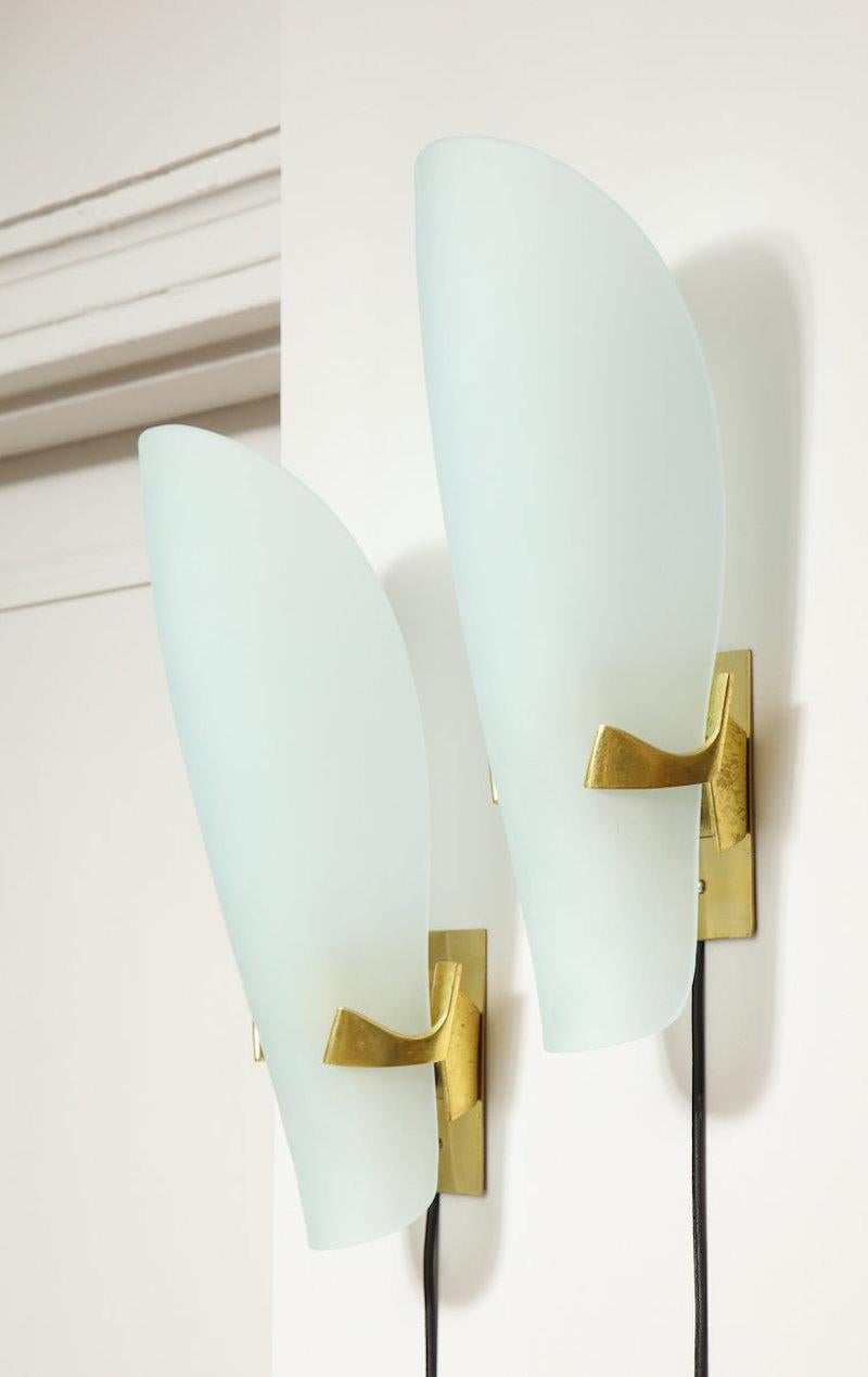 Mid-Century Modern Rare Pair of Sconces No. 1636 by Max Ingrand for Fontana Arte