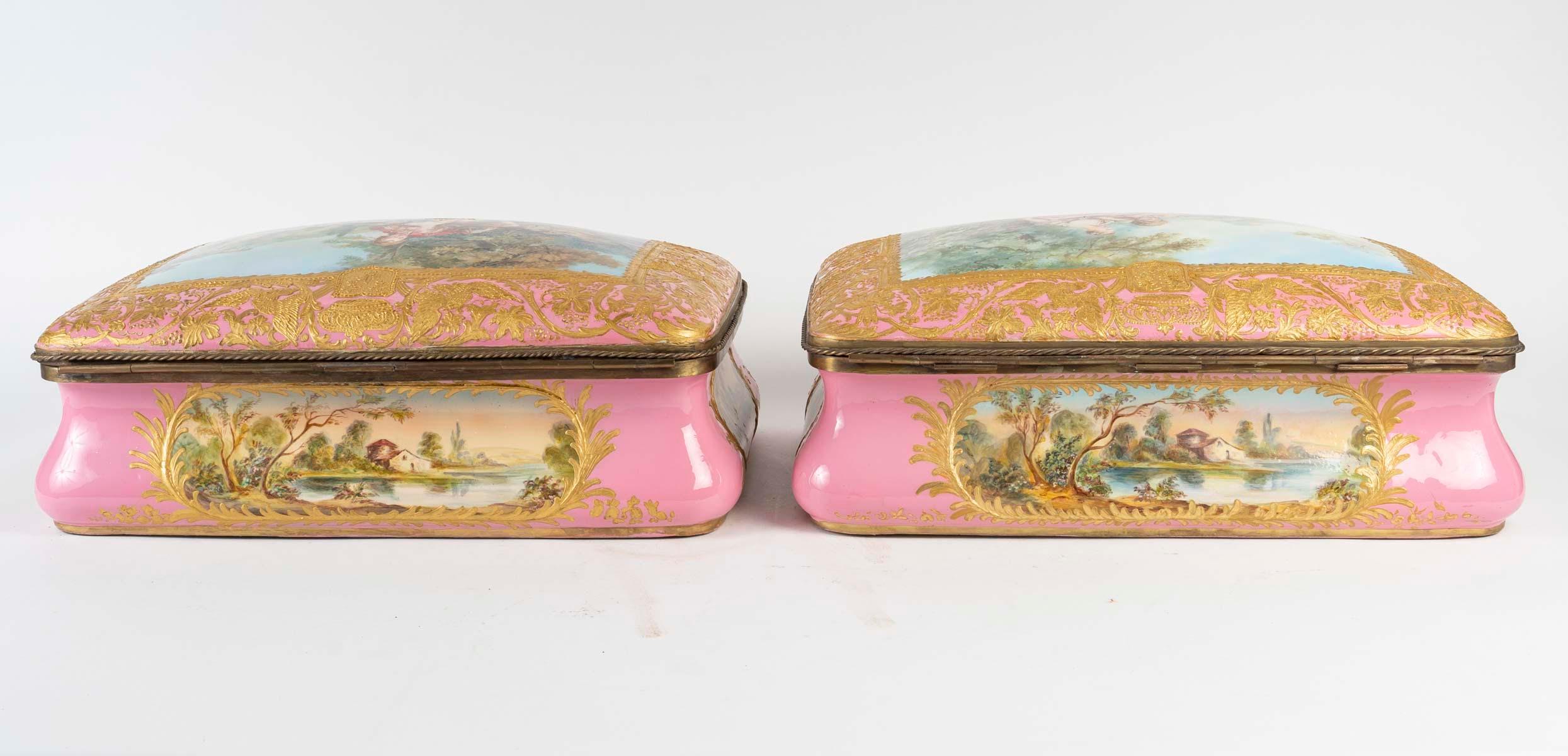 Rare Pair of Sèvres Porcelain Boxes, Brass Mounts, Napoleon III Period. For Sale 10