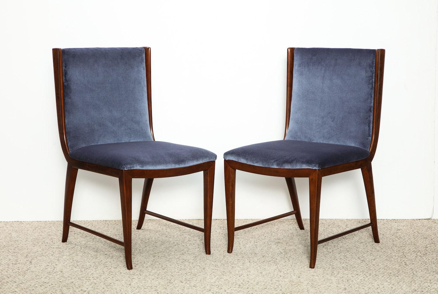 Rare Pair of Side Chairs by Paolo Buffa In Excellent Condition In New York, NY