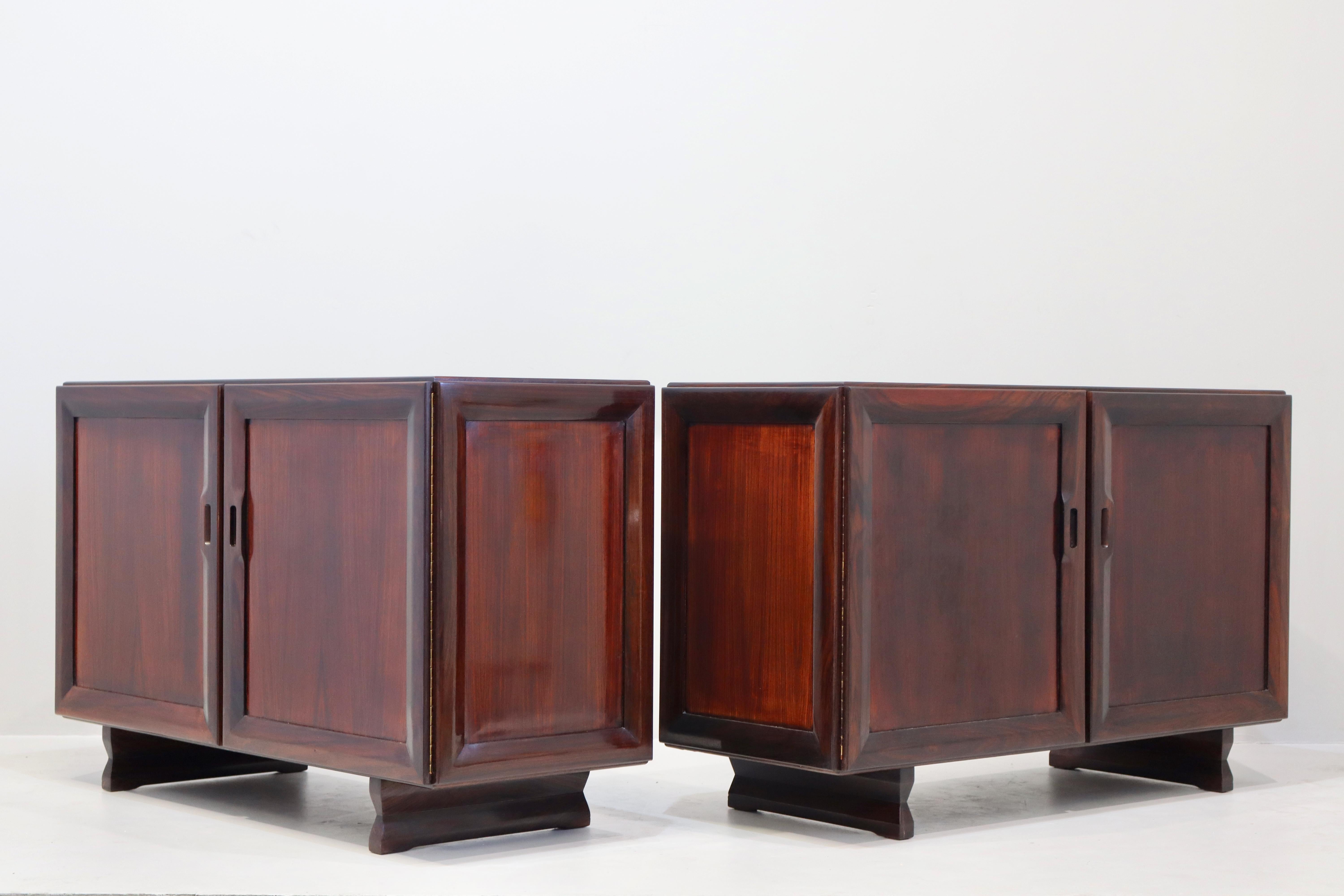 Rara coppia di credenze 