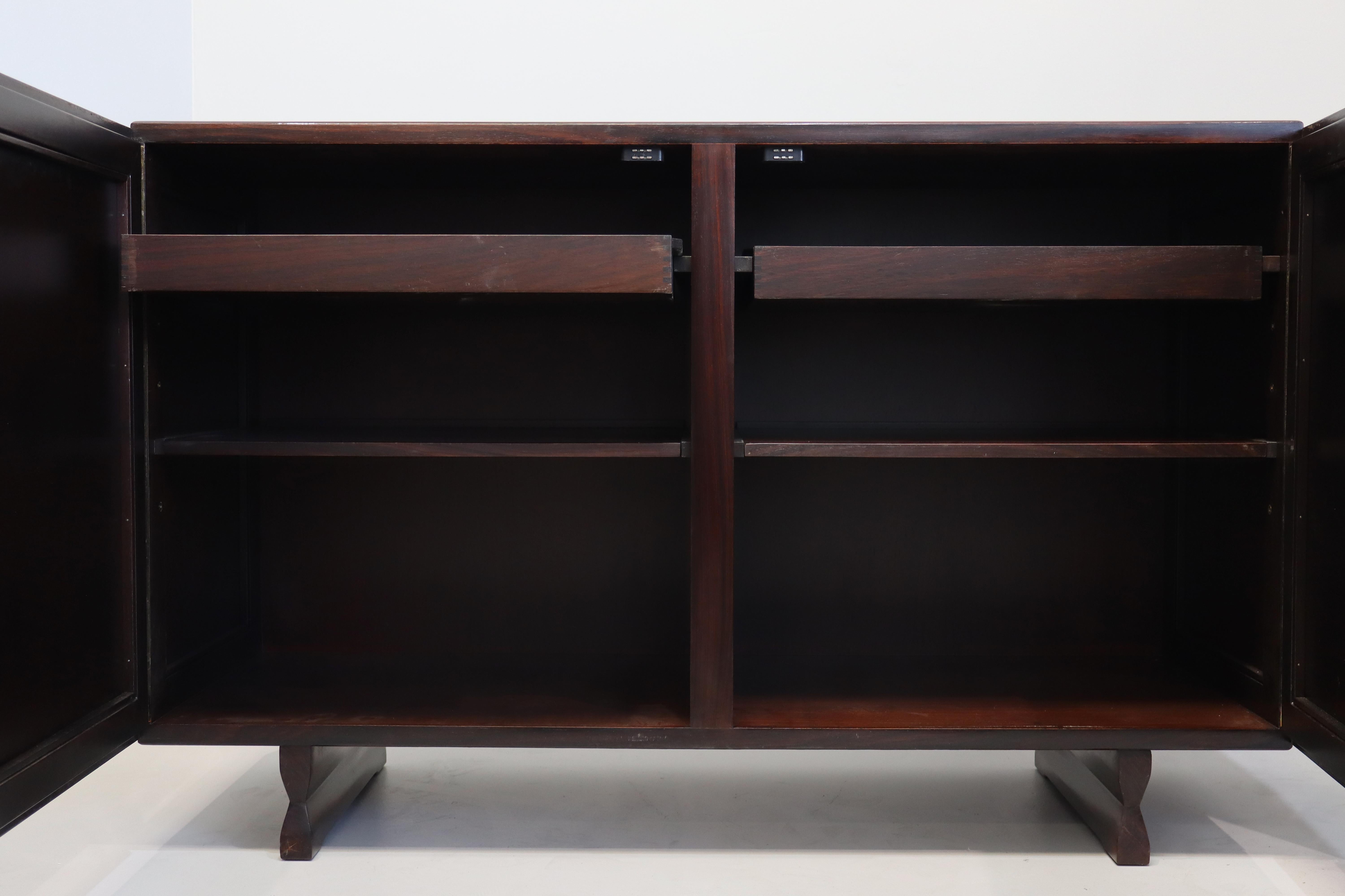 Rara coppia di credenze 