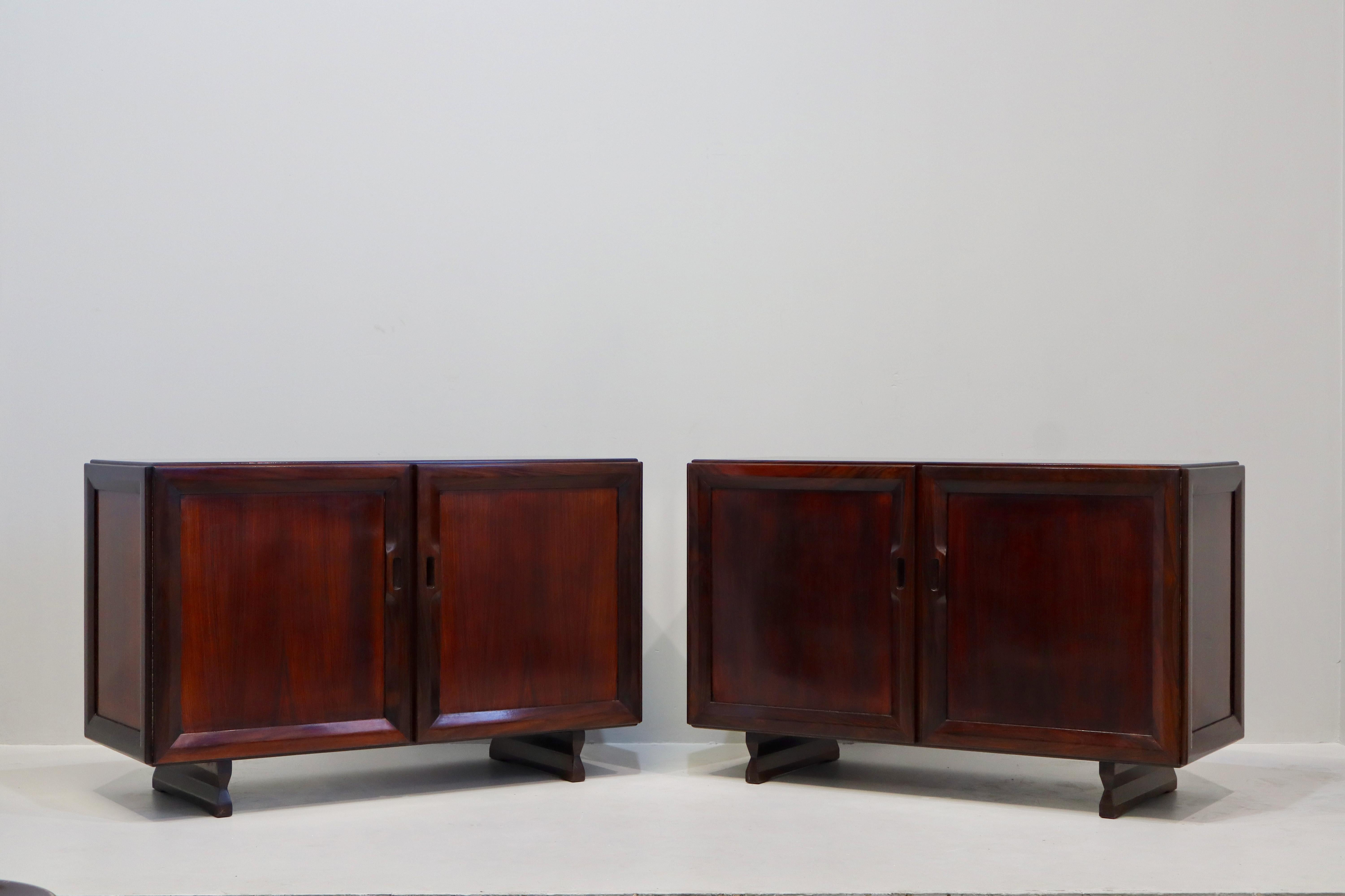 Noce Rara coppia di credenze 